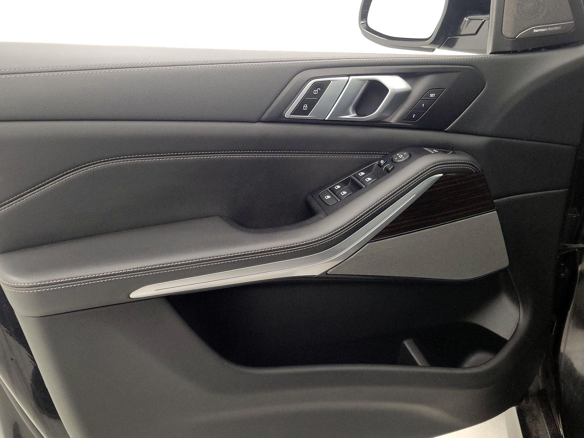 Thumbnail: 2020 BMW X5 - 12