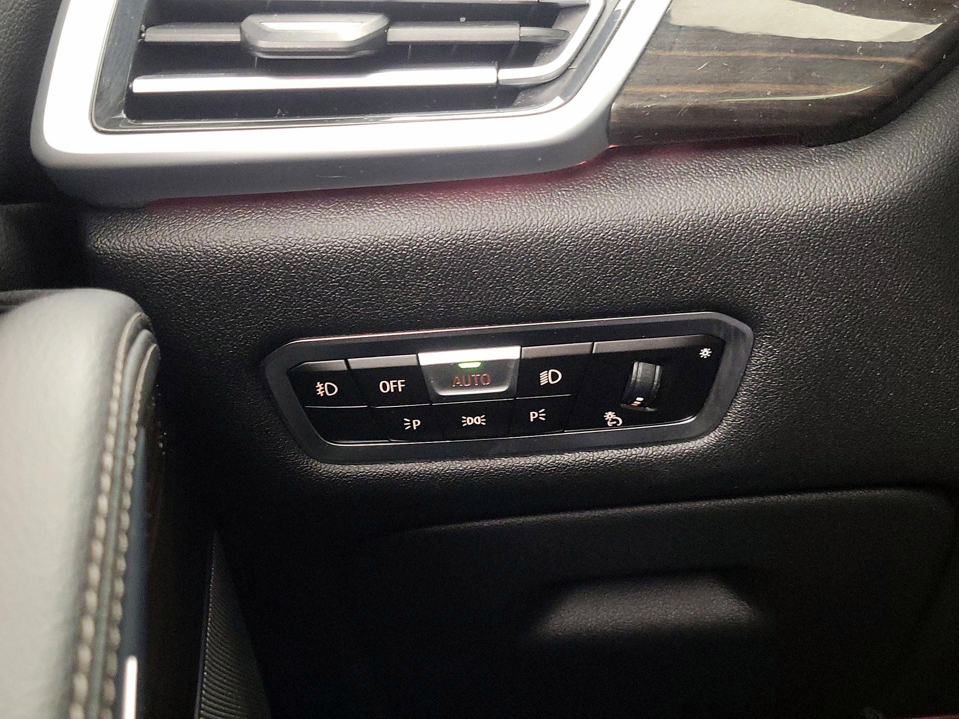 Thumbnail: 2020 BMW X5 - 13