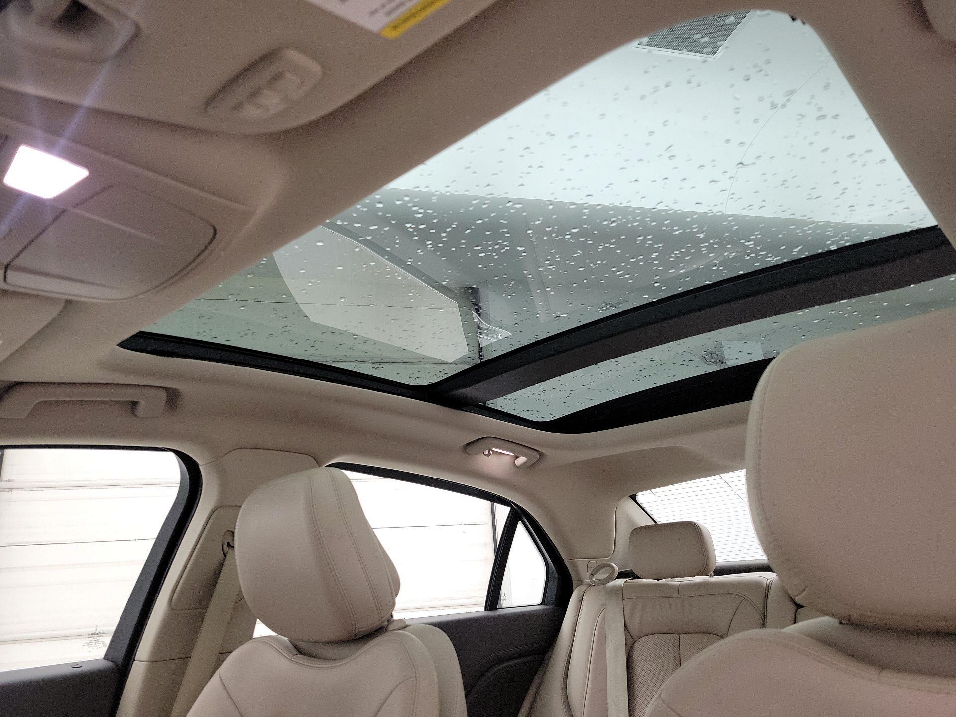 Thumbnail: 2019 Lincoln Continental - 20