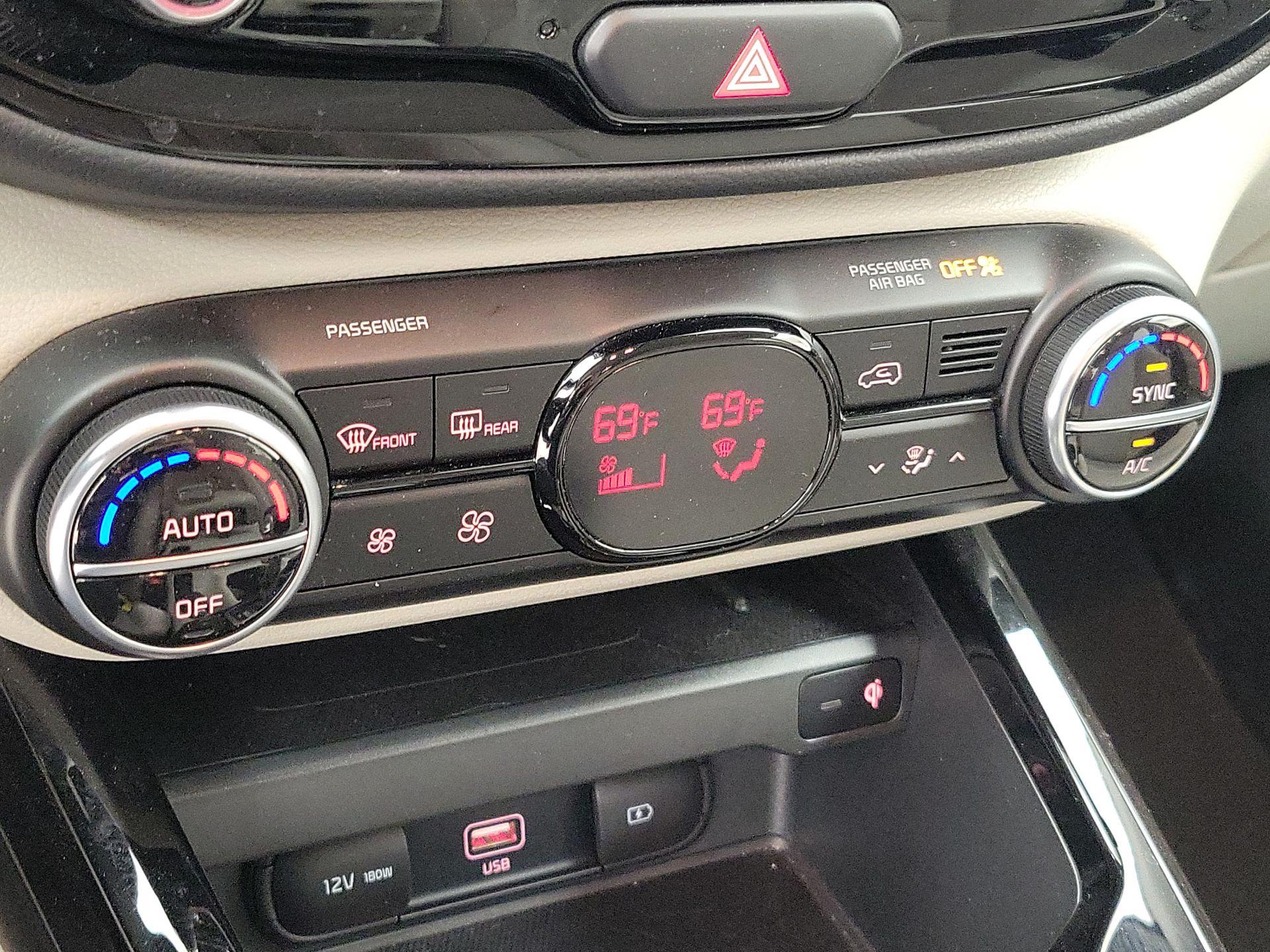 Thumbnail: 2020 Kia Soul - 17