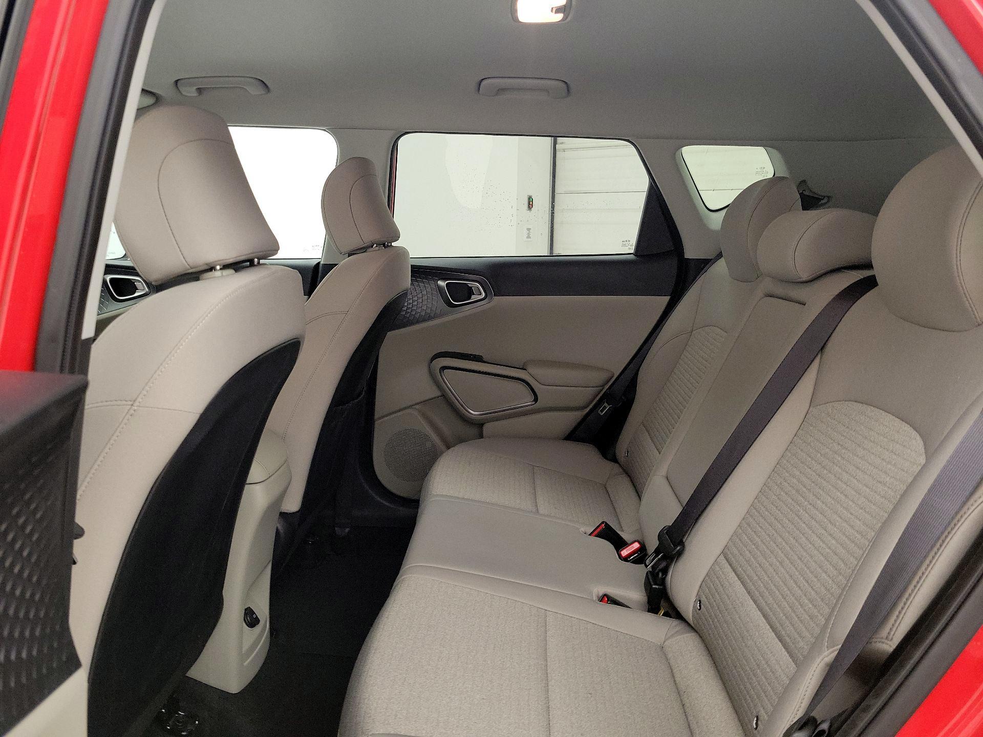 Thumbnail: 2020 Kia Soul - 20