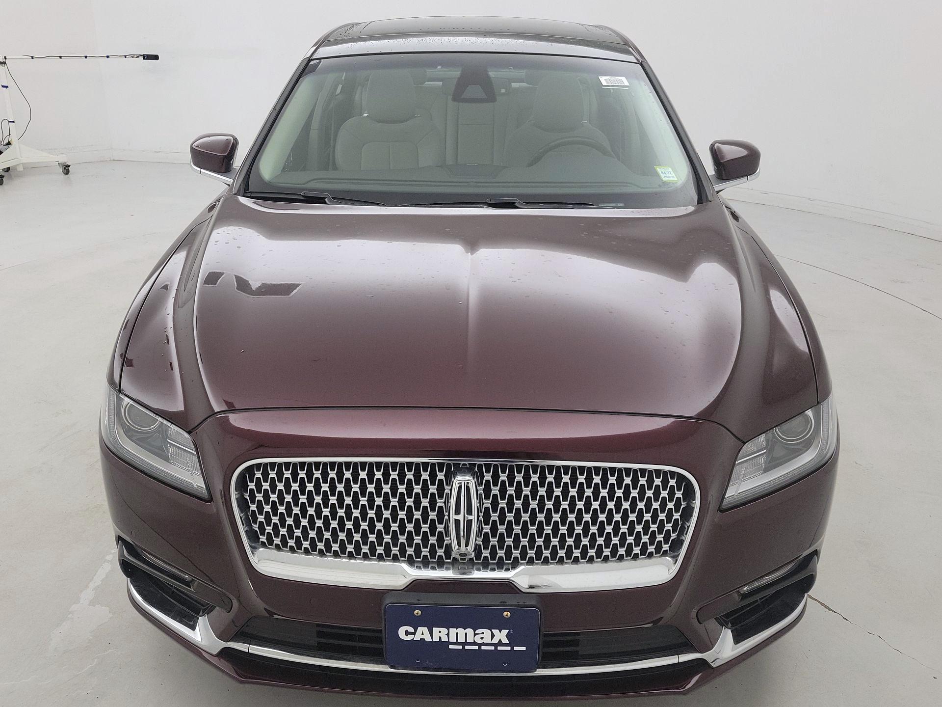 Thumbnail: 2017 Lincoln Continental - 2