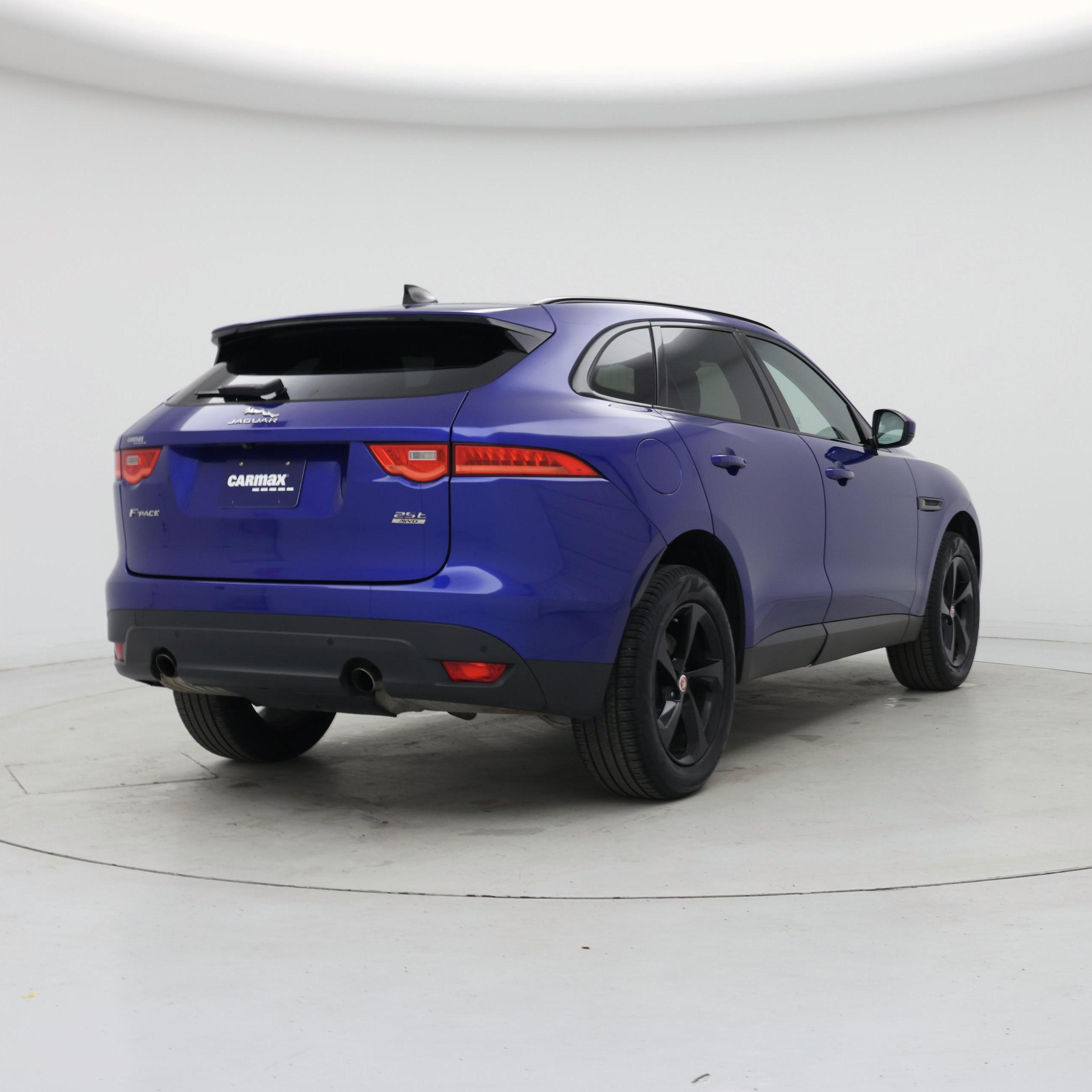 Thumbnail: 2020 Jaguar F-Pace - 8