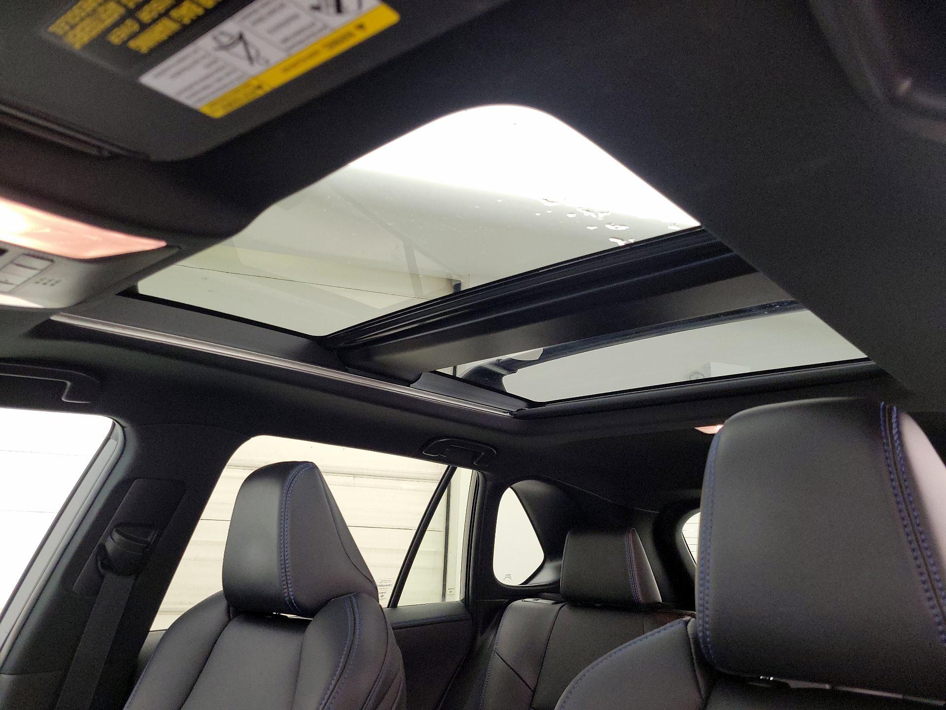 Thumbnail: 2021 Toyota RAV4 - 20