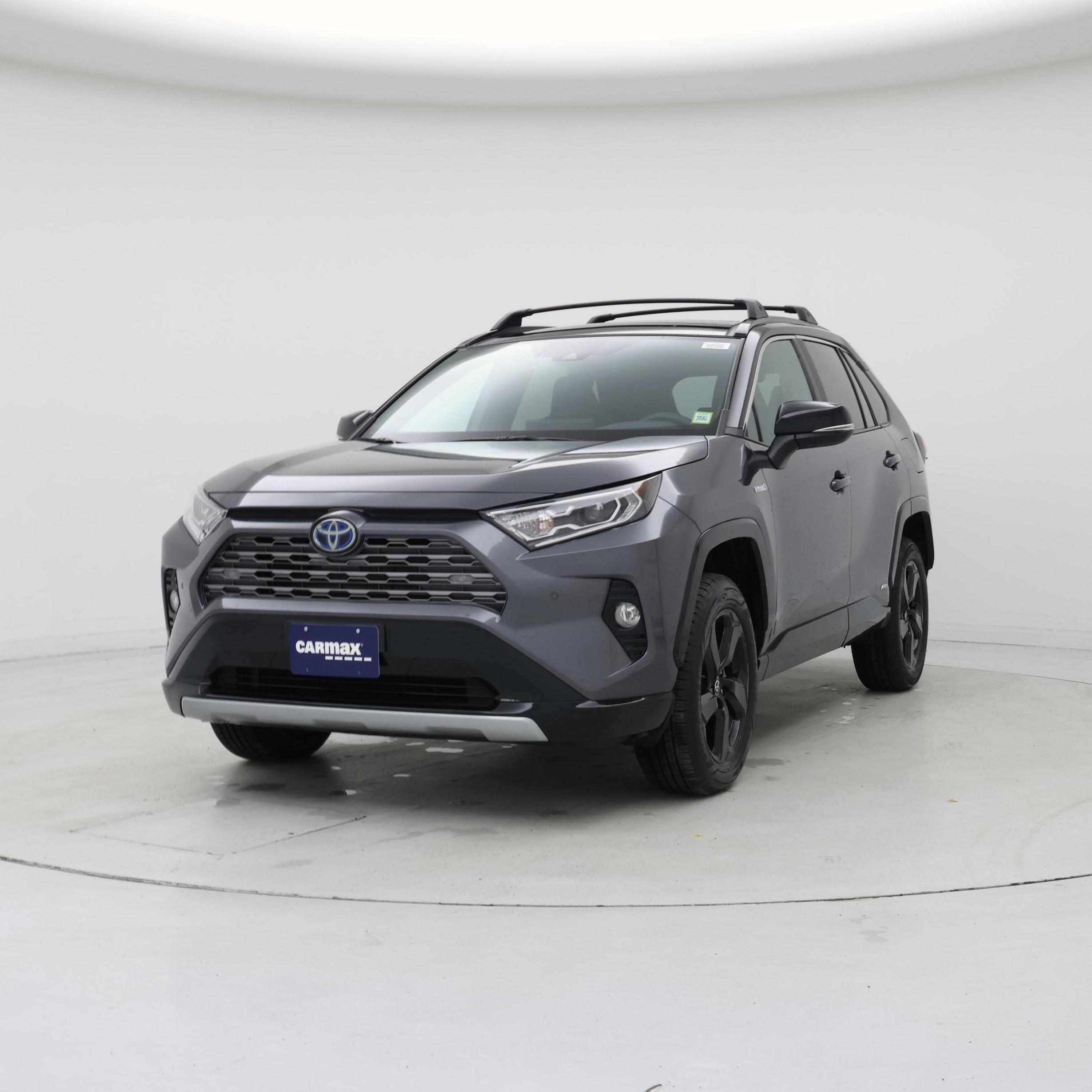 Thumbnail: 2021 Toyota RAV4 - 4
