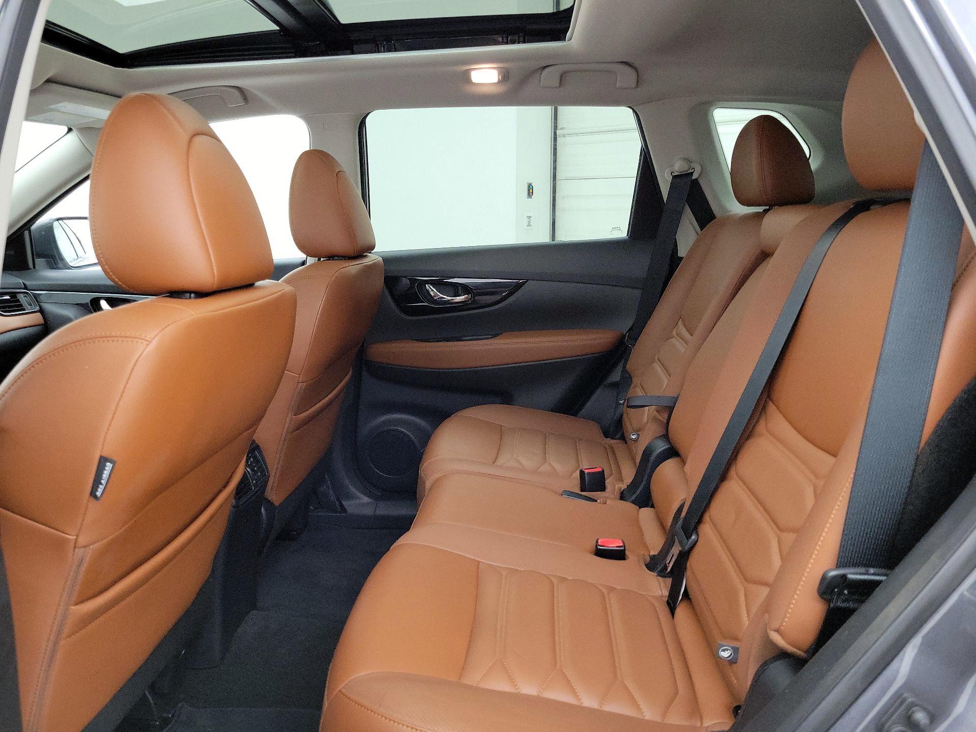 Thumbnail: 2019 Nissan Rogue - 20