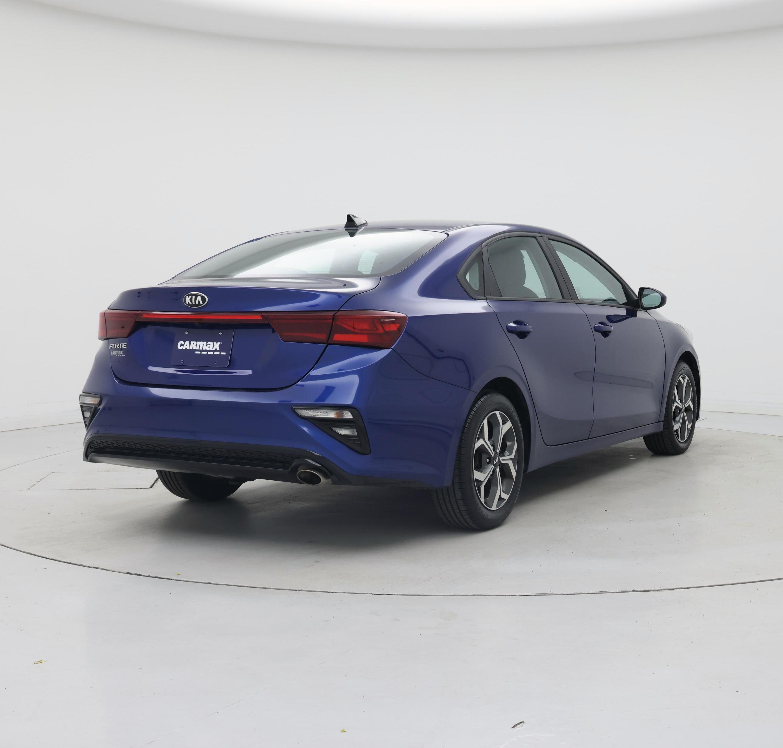 Thumbnail: 2021 Kia Forte - 8