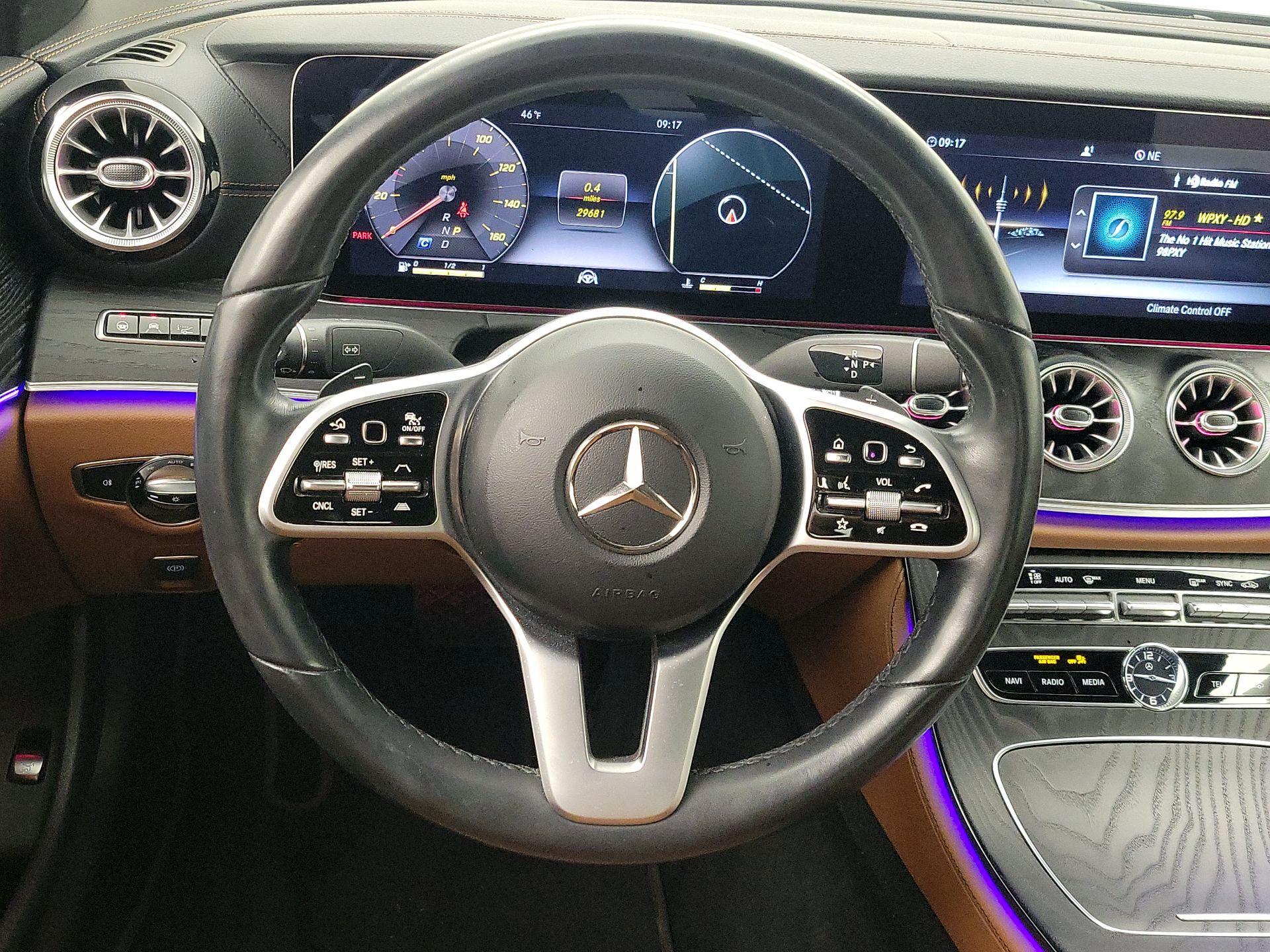 Thumbnail: 2019 Mercedes-Benz E-Class - 10