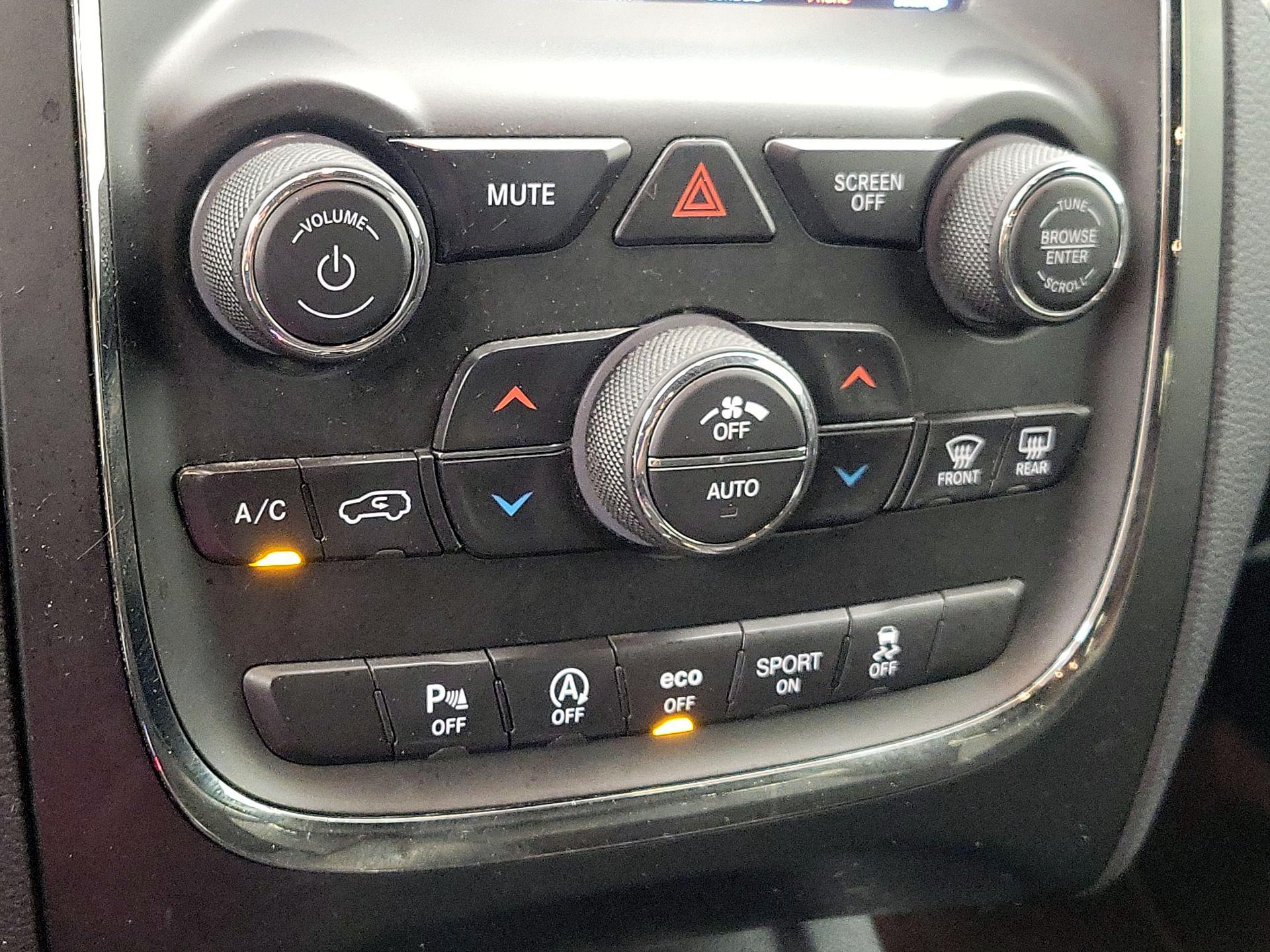 Thumbnail: 2020 Dodge Durango - 16