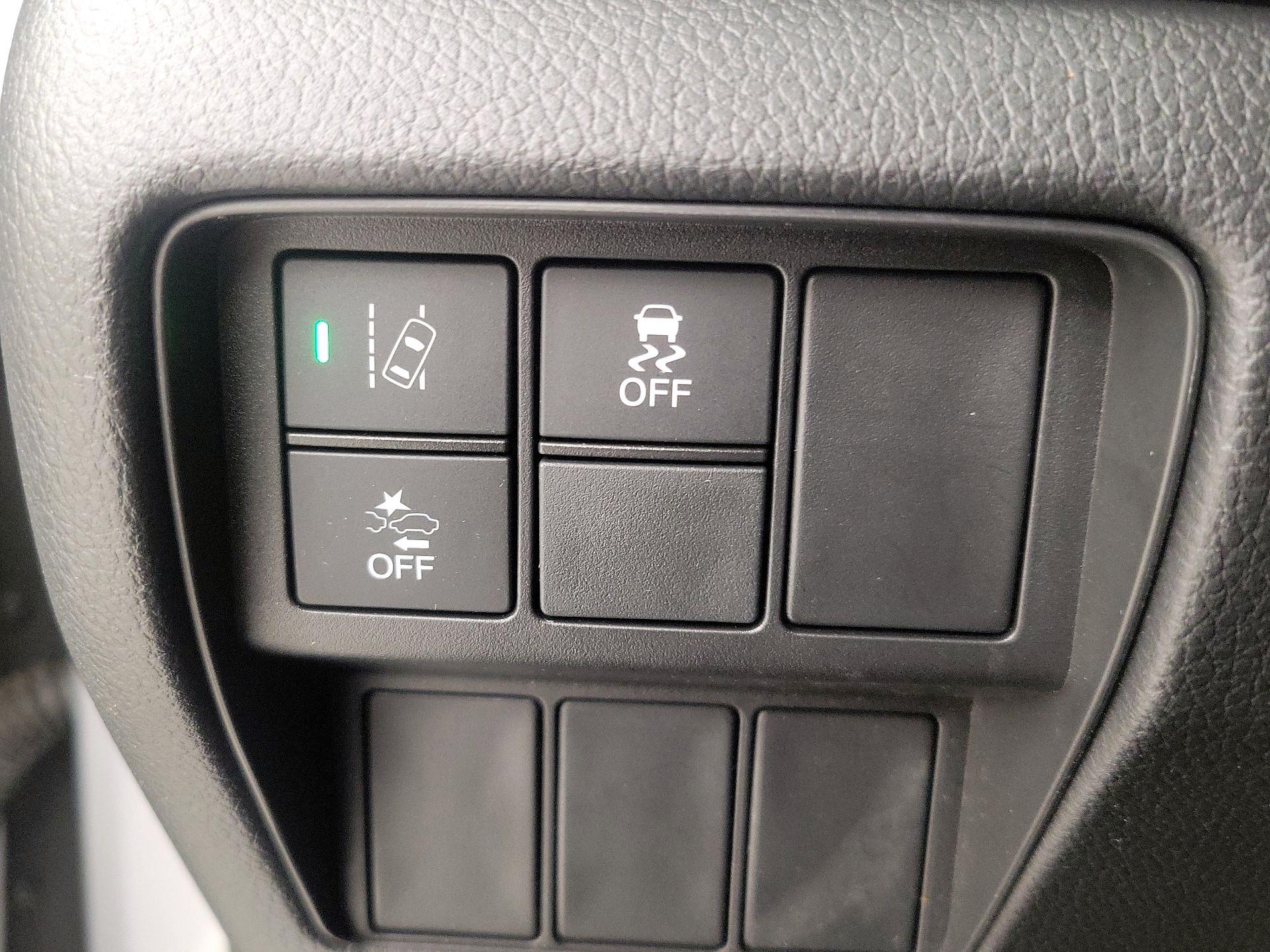 Thumbnail: 2018 Honda CR-V - 13