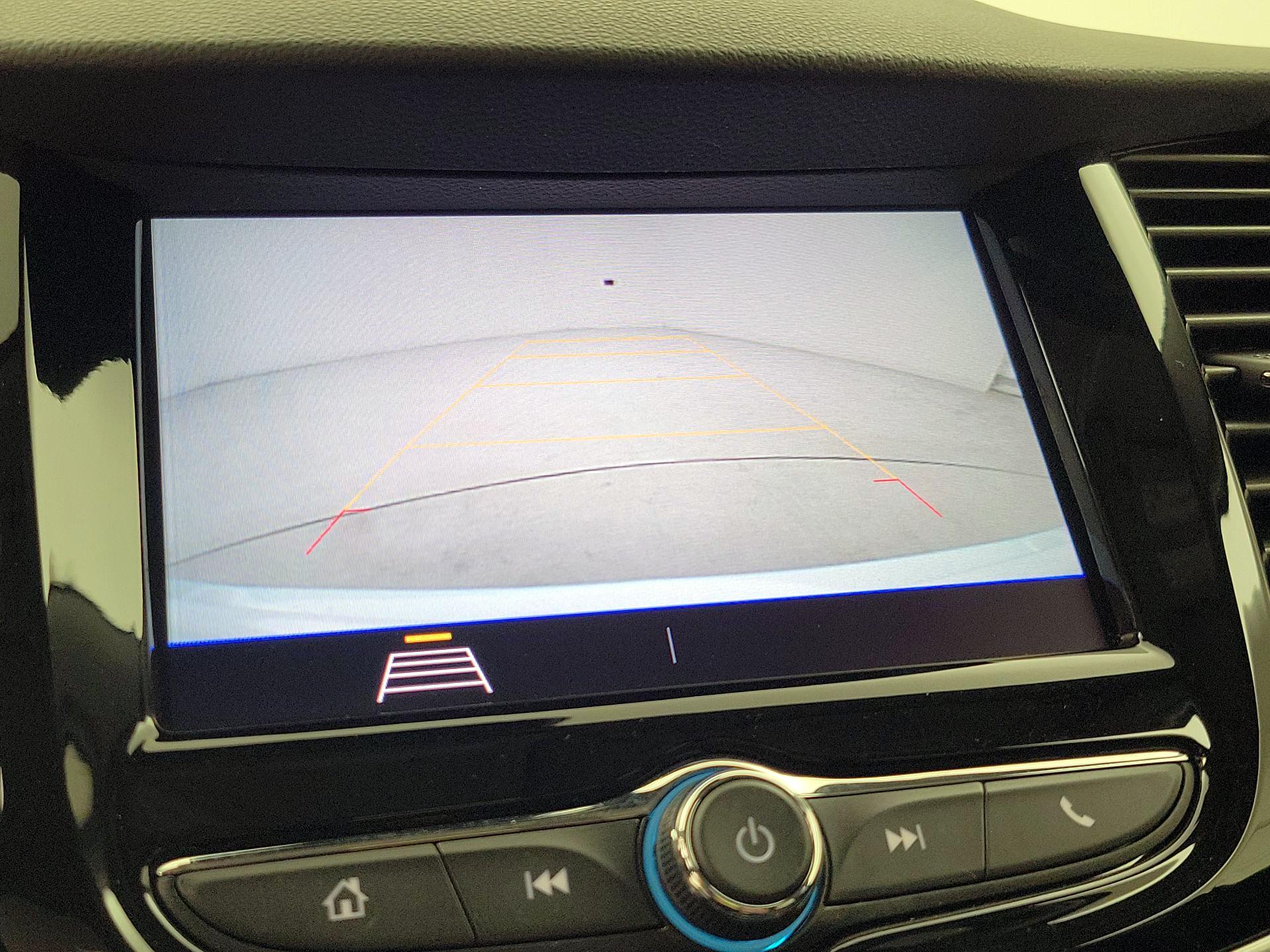 Thumbnail: 2021 Chevrolet Trax - 14