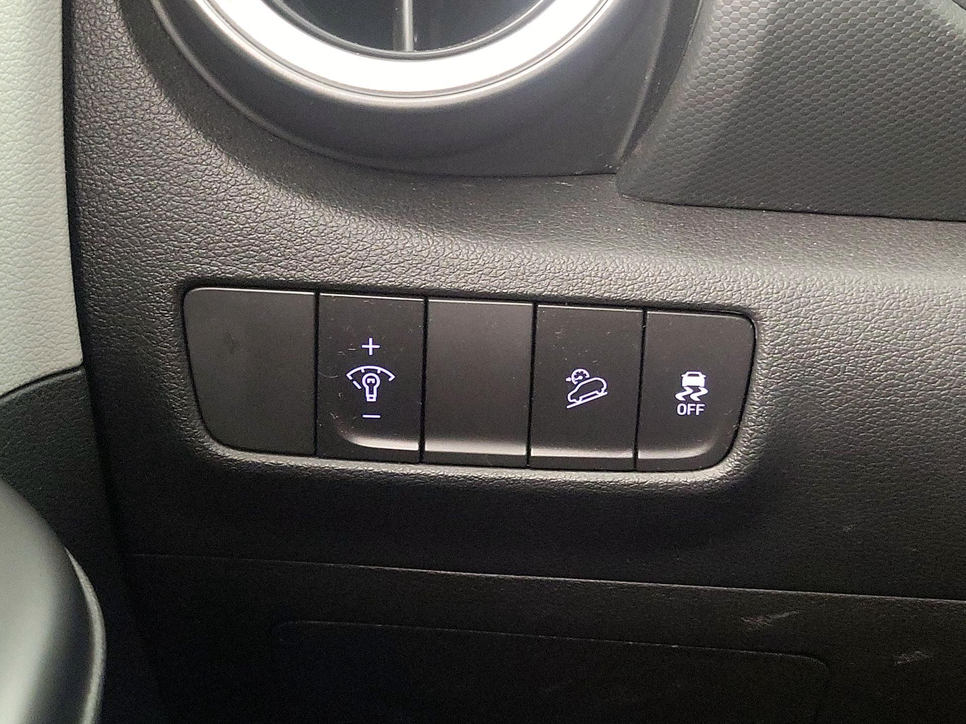 Thumbnail: 2023 Hyundai Kona - 11