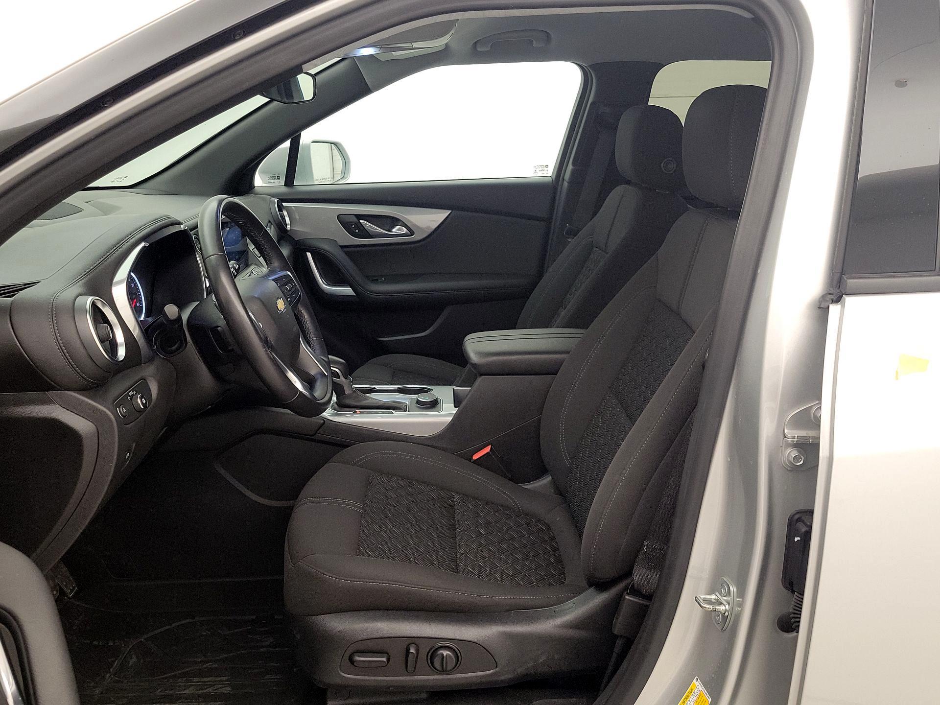 Thumbnail: 2020 Chevrolet Blazer - 11