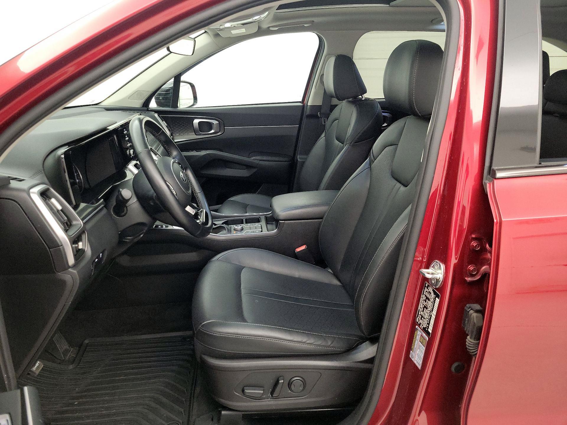 Thumbnail: 2021 Kia Sorento - 11