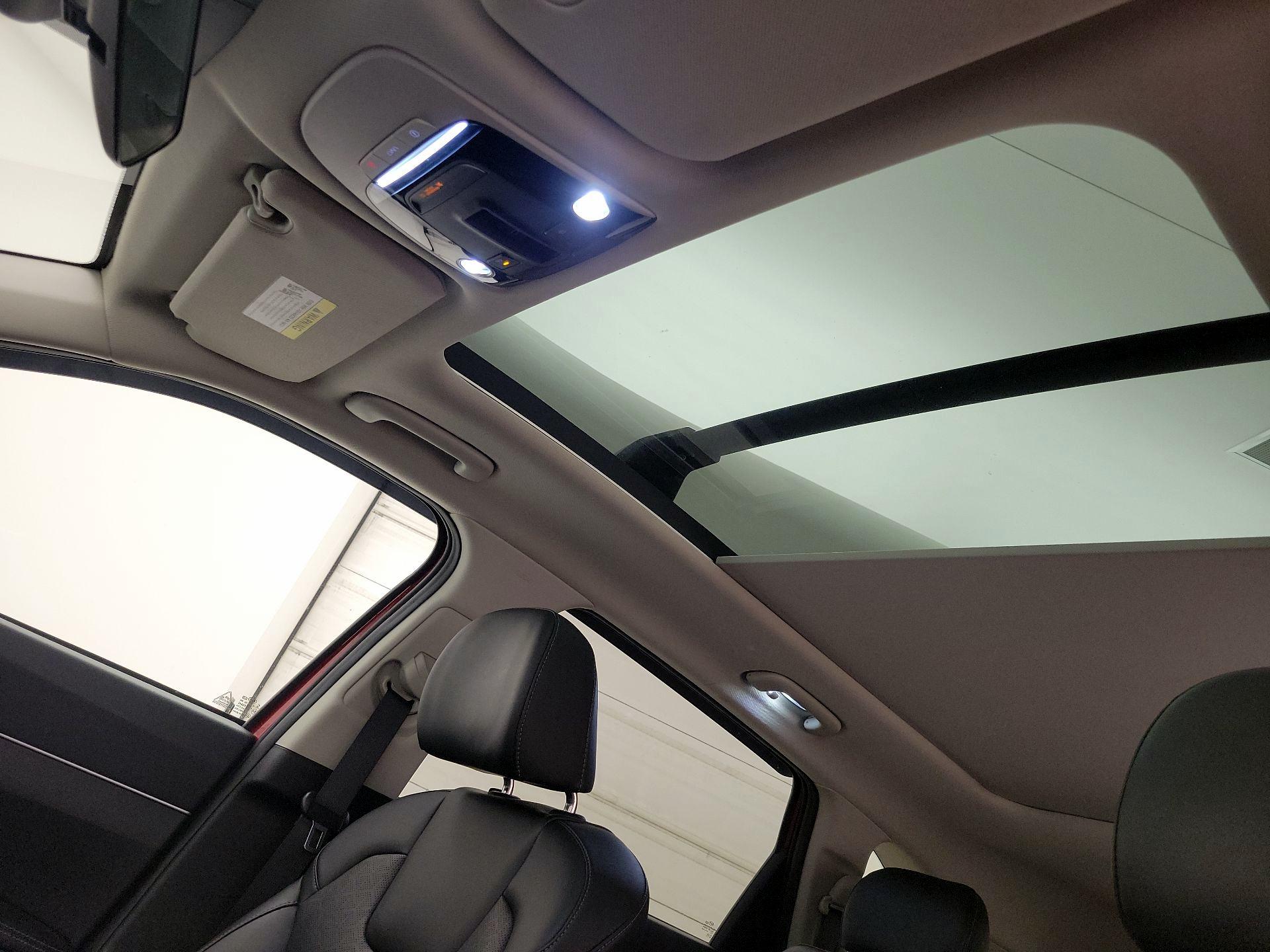 Thumbnail: 2021 Kia Sorento - 19