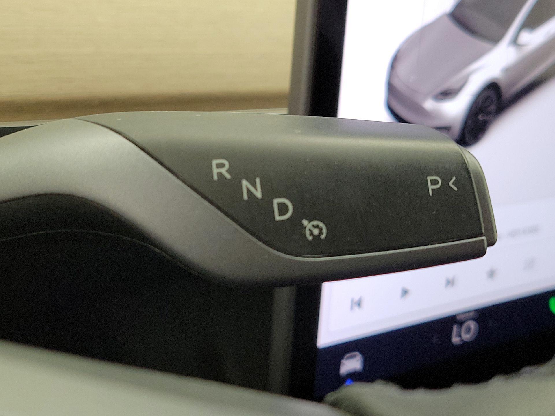 Thumbnail: 2022 Tesla Model Y - 17