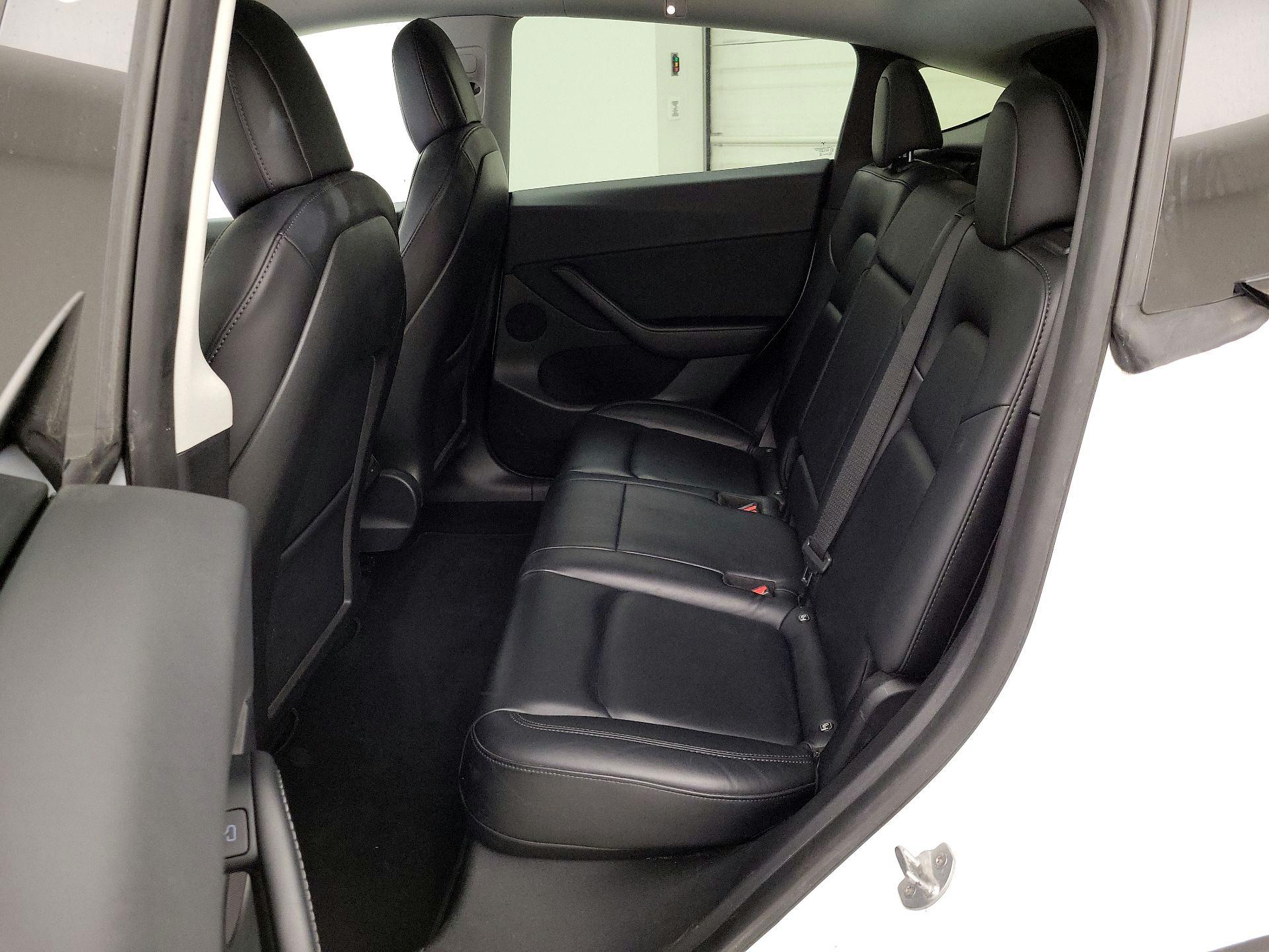 Thumbnail: 2022 Tesla Model Y - 19