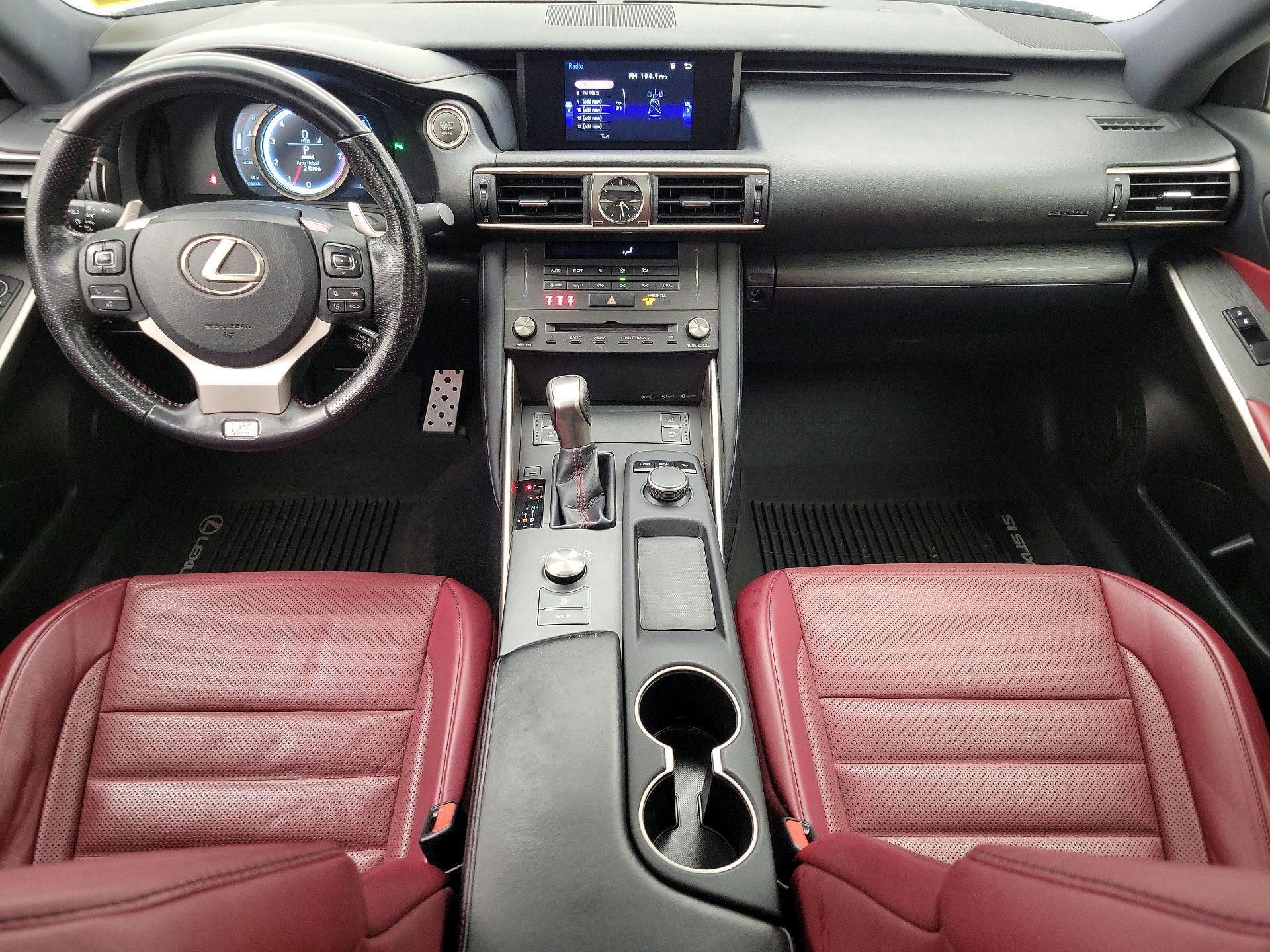 Thumbnail: 2020 Lexus IS - 9