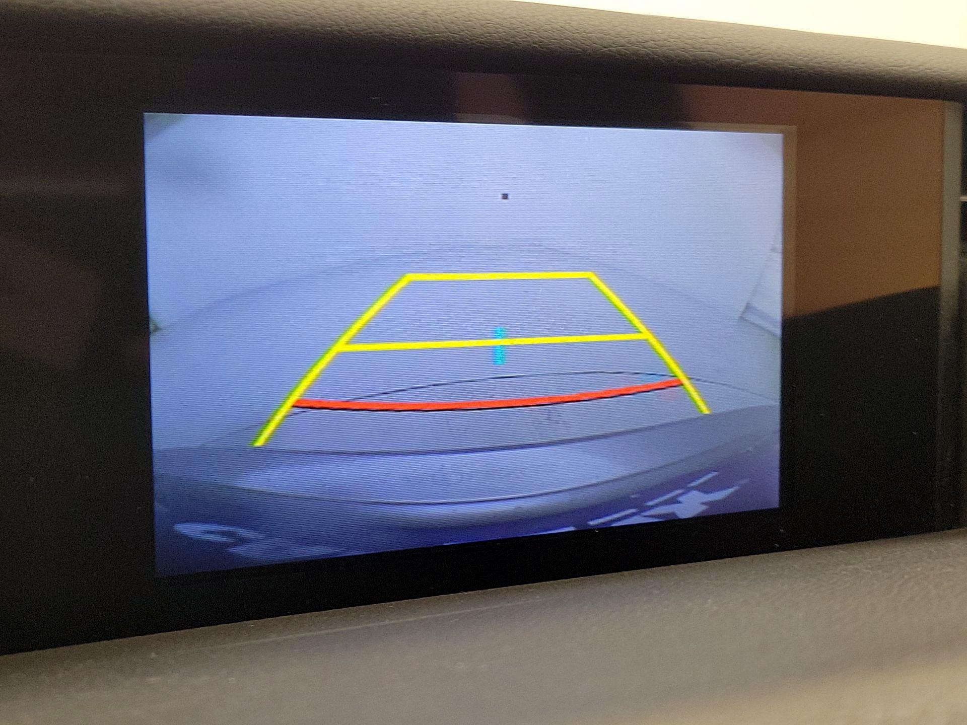 Thumbnail: 2020 Lexus IS - 14