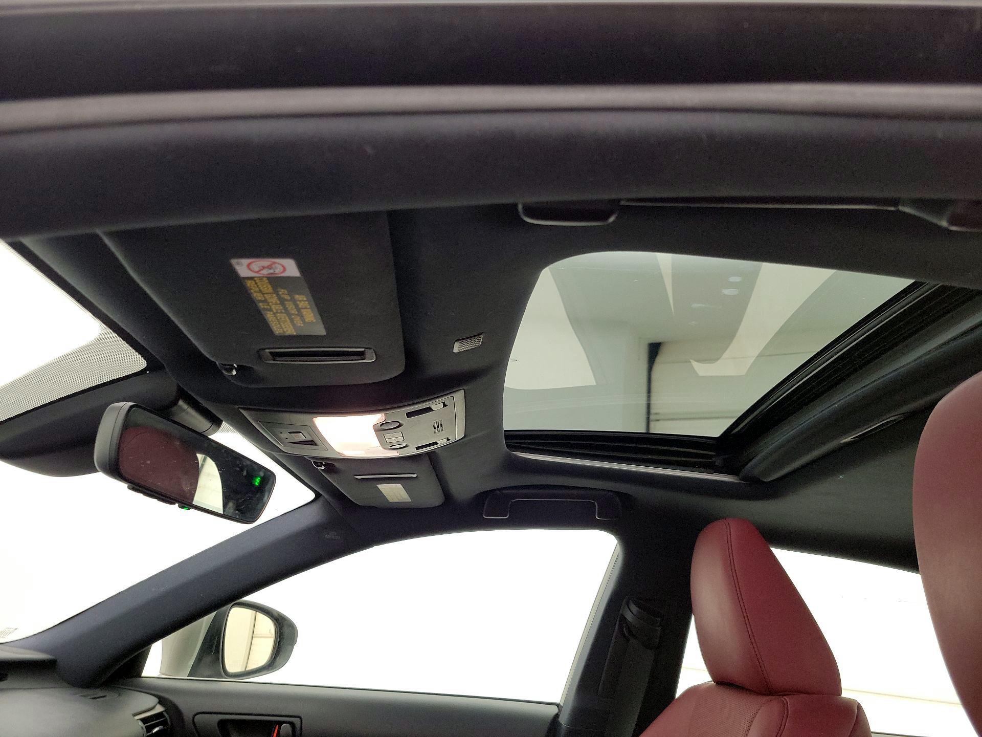 Thumbnail: 2020 Lexus IS - 19