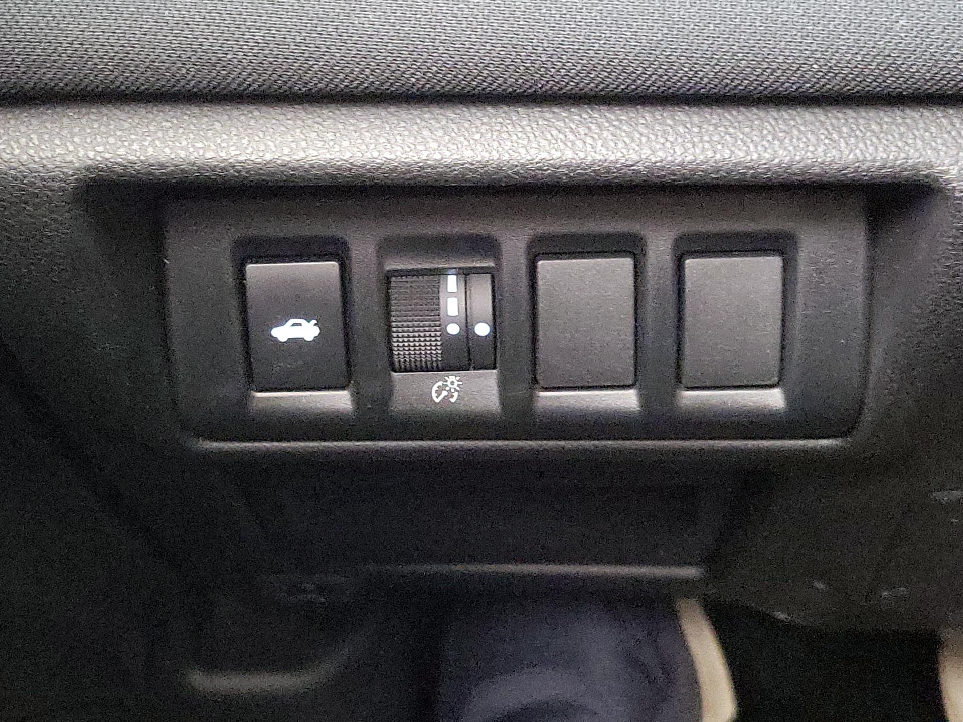 Thumbnail: 2023 Subaru Legacy - 13