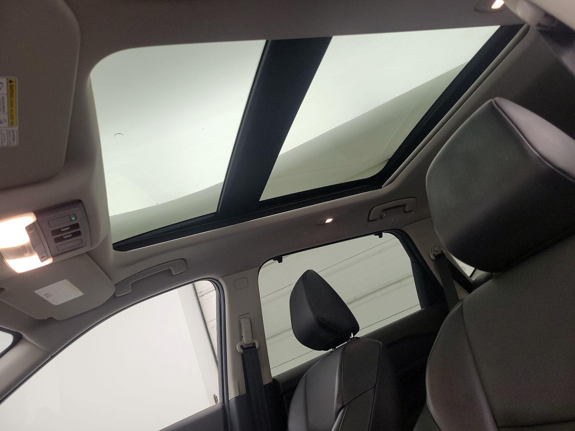 Thumbnail: 2021 Nissan Rogue - 19