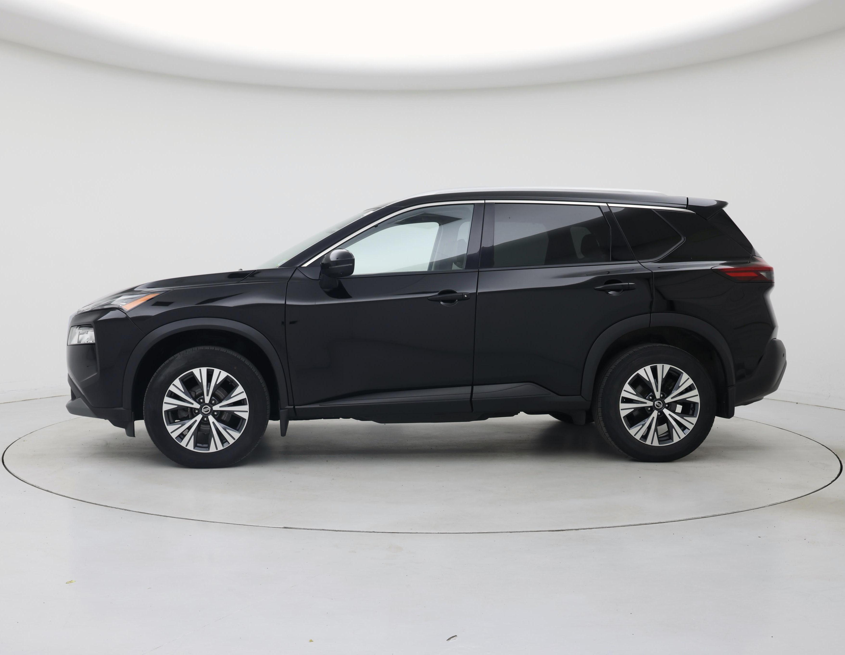 Thumbnail: 2021 Nissan Rogue - 3