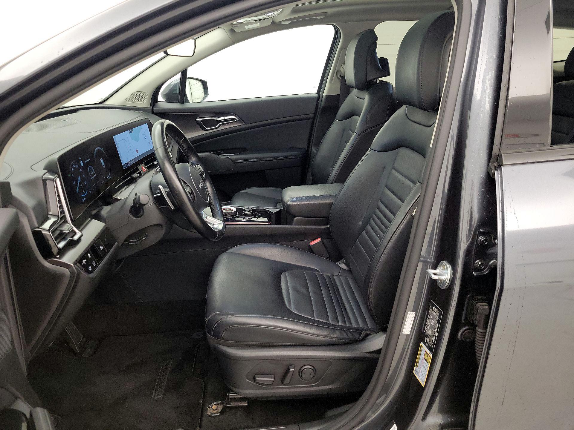 Thumbnail: 2023 Kia Sportage - 11