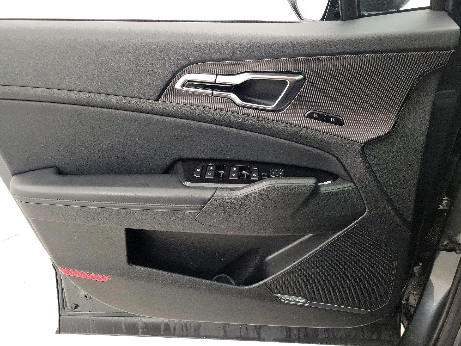 Thumbnail: 2023 Kia Sportage - 12