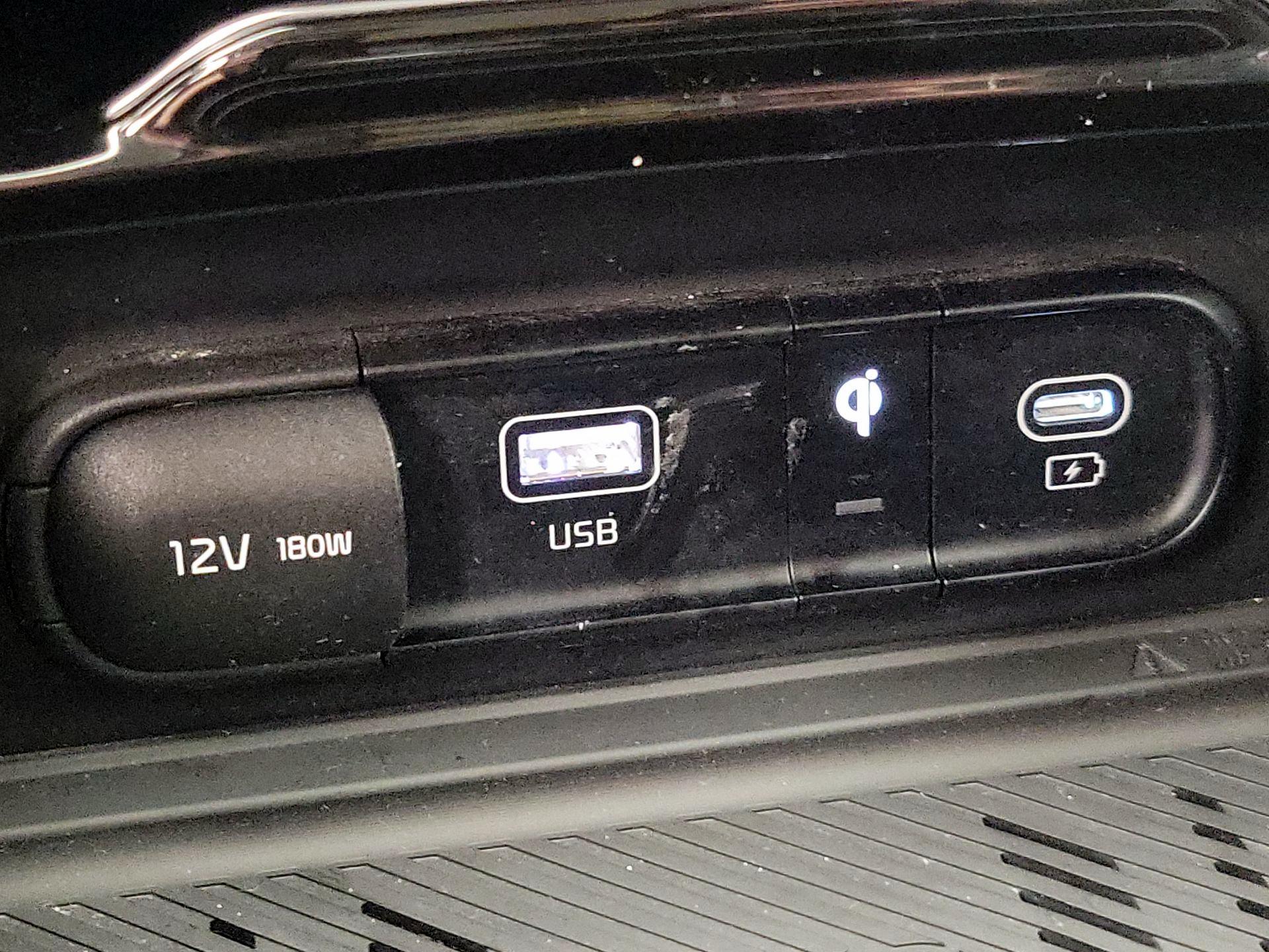 Thumbnail: 2023 Kia Sportage - 19