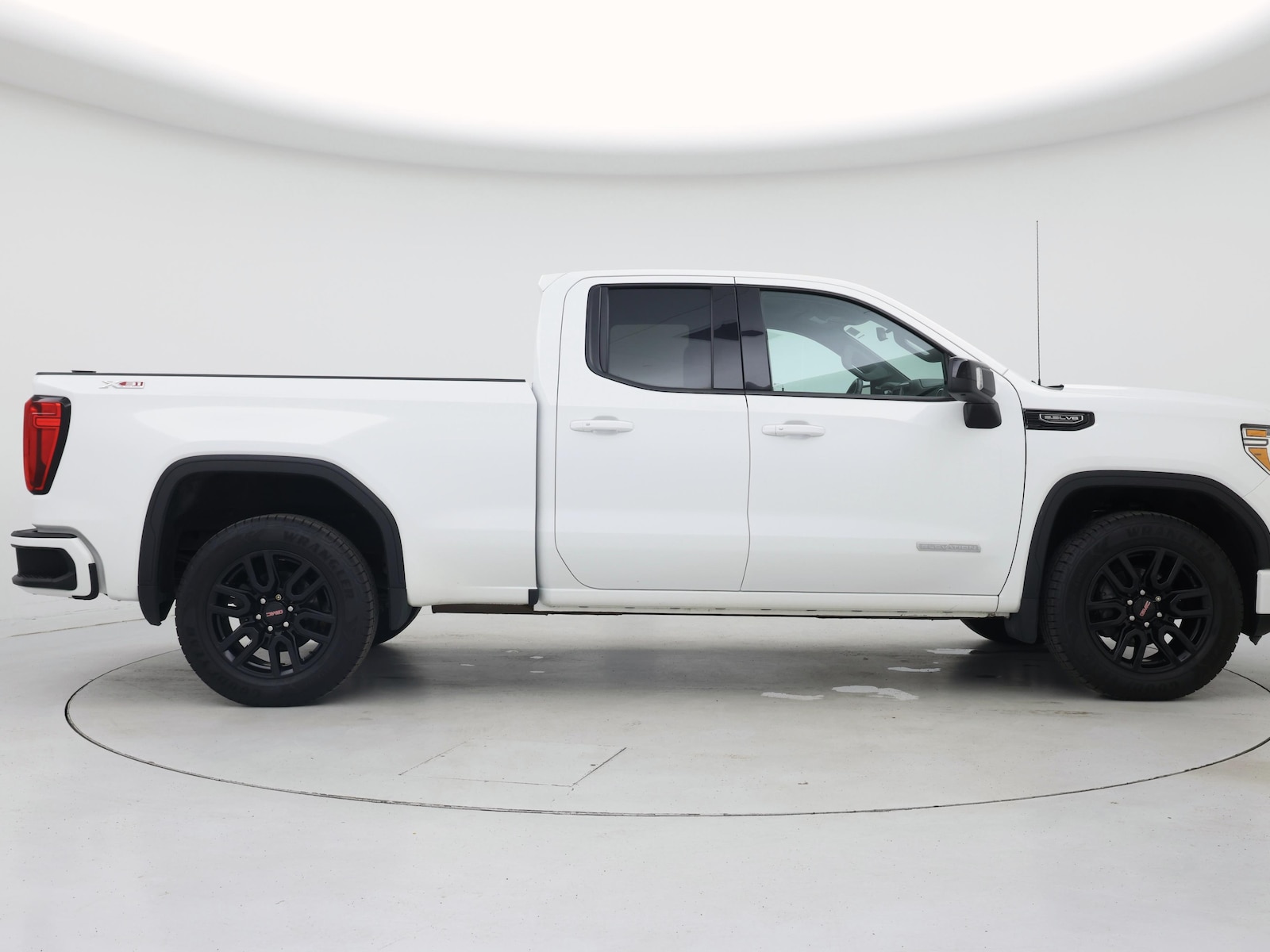 2022 GMC Sierra 1500 Limited Elevation - Photo 8