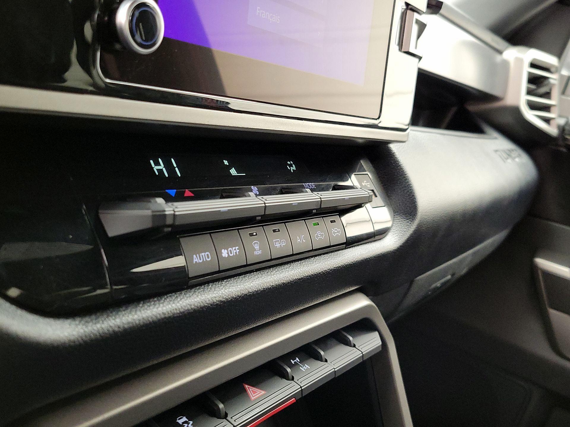 Thumbnail: 2025 Toyota Tundra - 16