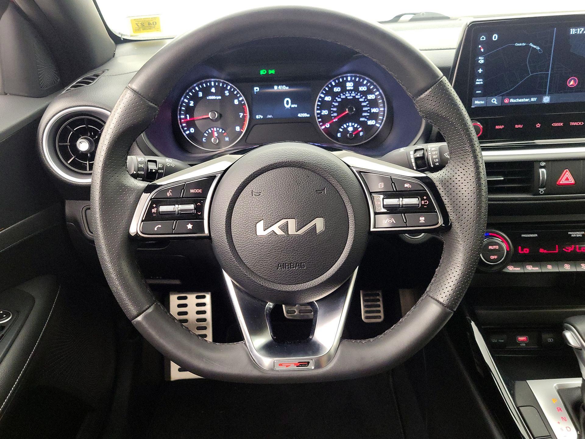 Thumbnail: 2024 Kia Forte - 10