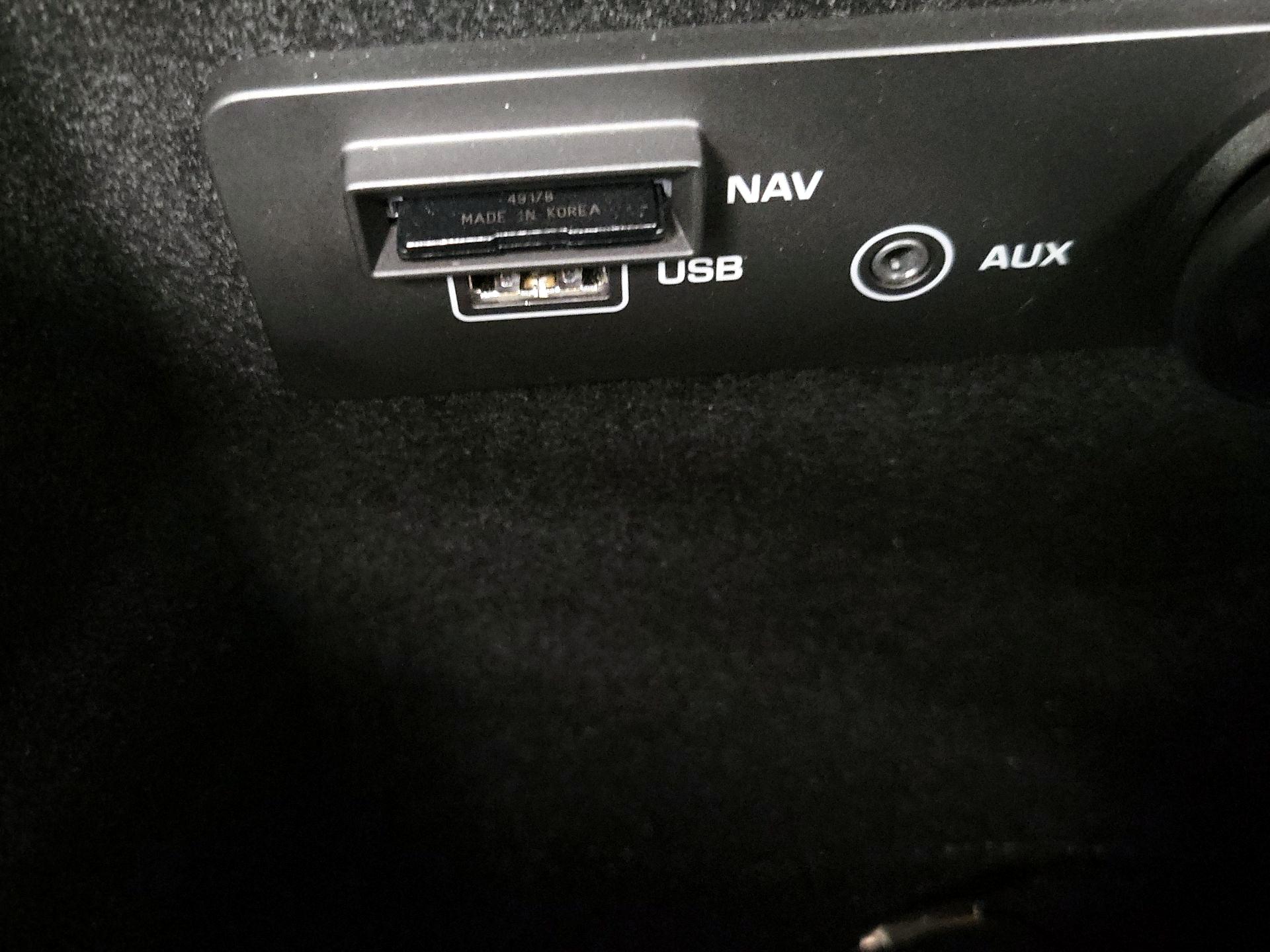 Thumbnail: 2018 Jaguar XF - 19