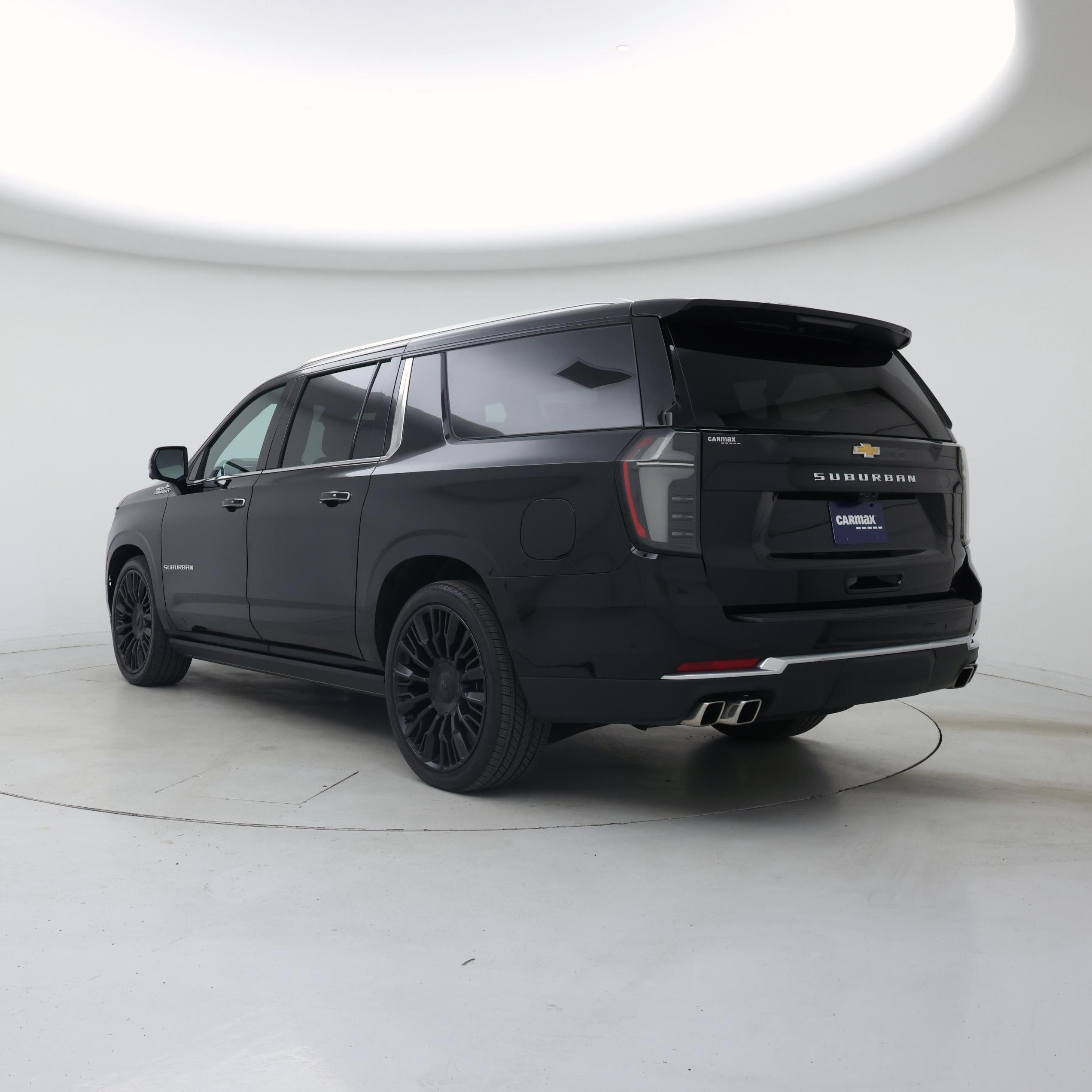 Thumbnail: 2025 Chevrolet Suburban - 2