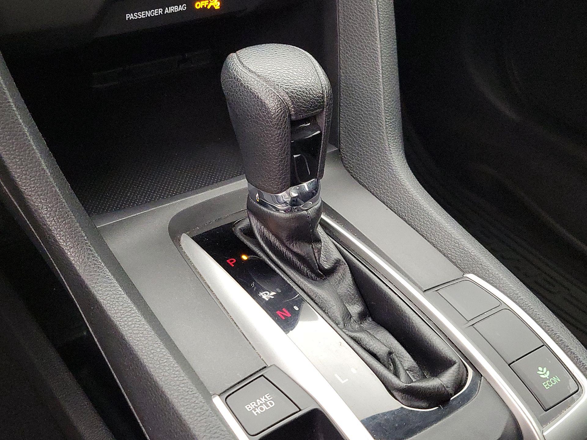 Thumbnail: 2019 Honda Civic - 17