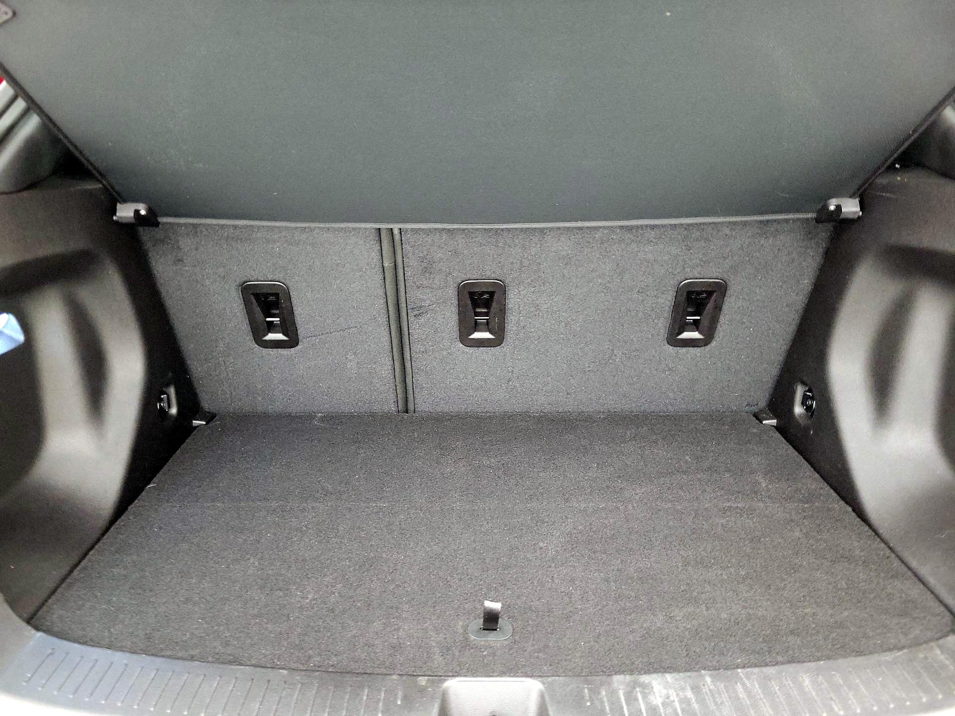 Thumbnail: 2023 Chevrolet Bolt EUV - 20