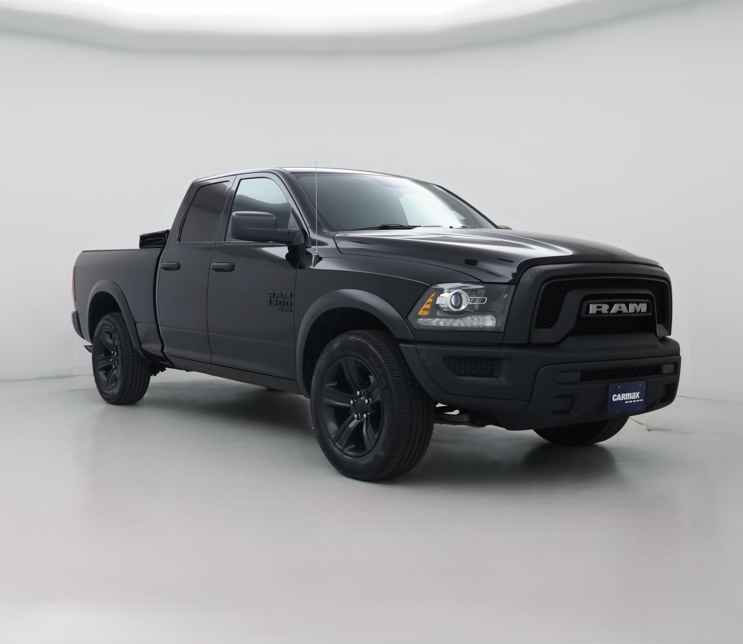 Thumbnail: 2022 RAM 1500 Classic - 1