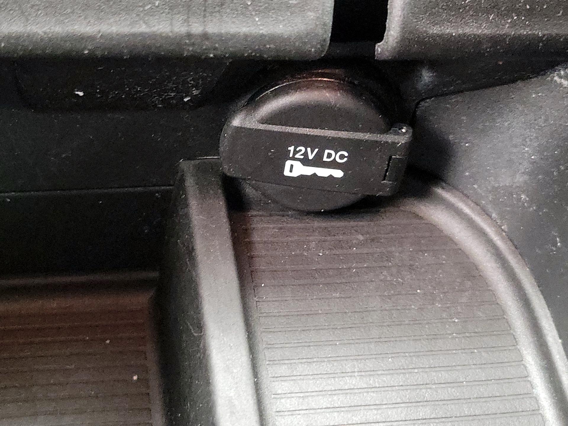 Thumbnail: 2022 RAM 1500 Classic - 18