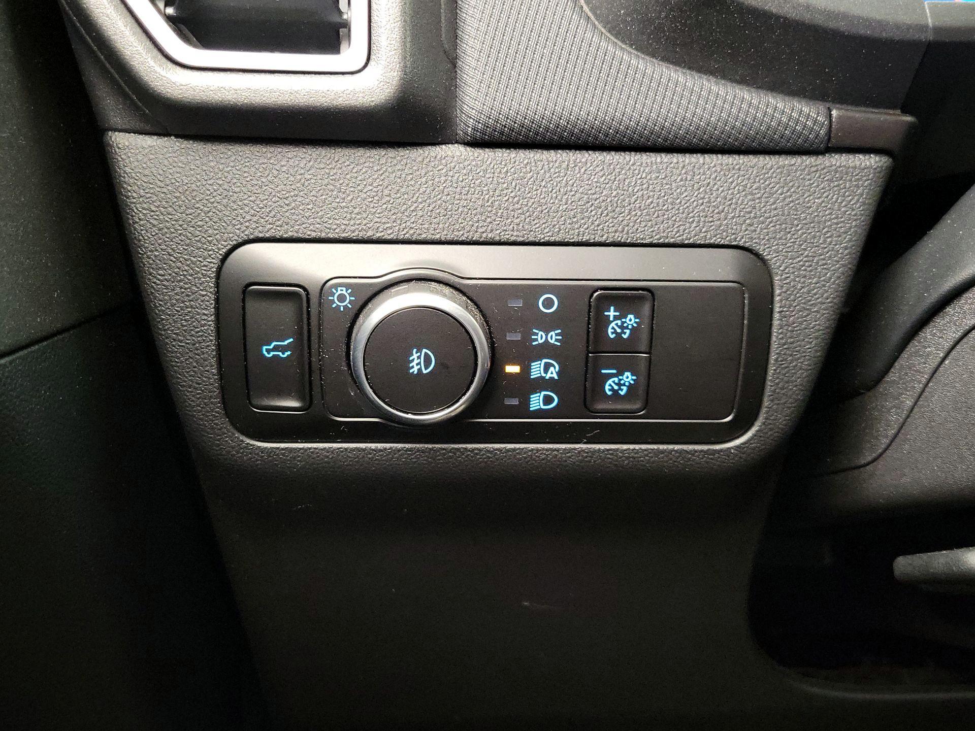 Thumbnail: 2025 Ford Bronco Sport - 13