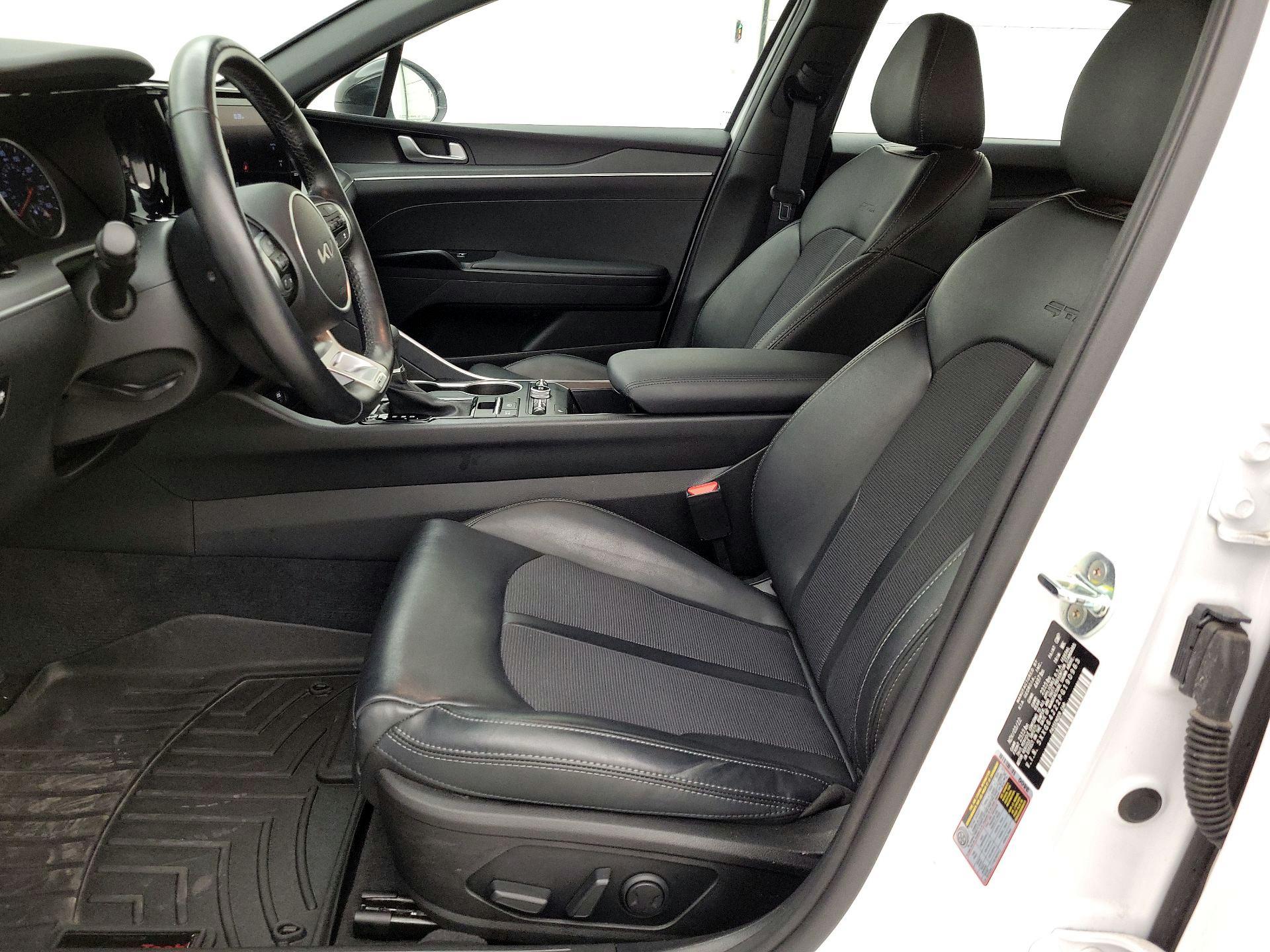 Thumbnail: 2023 Kia K5 - 11