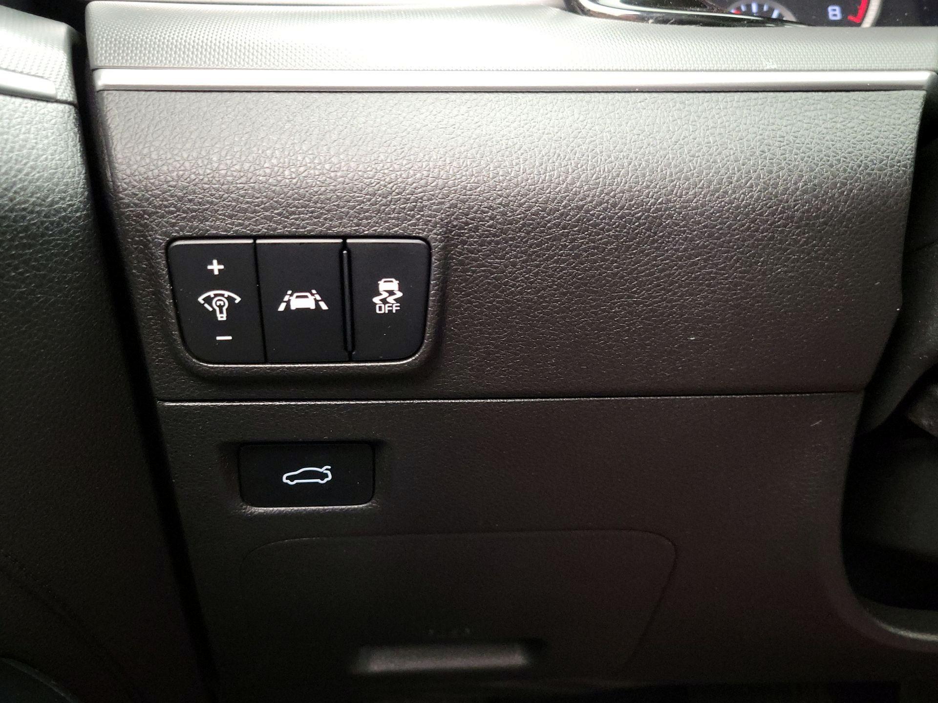 Thumbnail: 2023 Kia K5 - 13