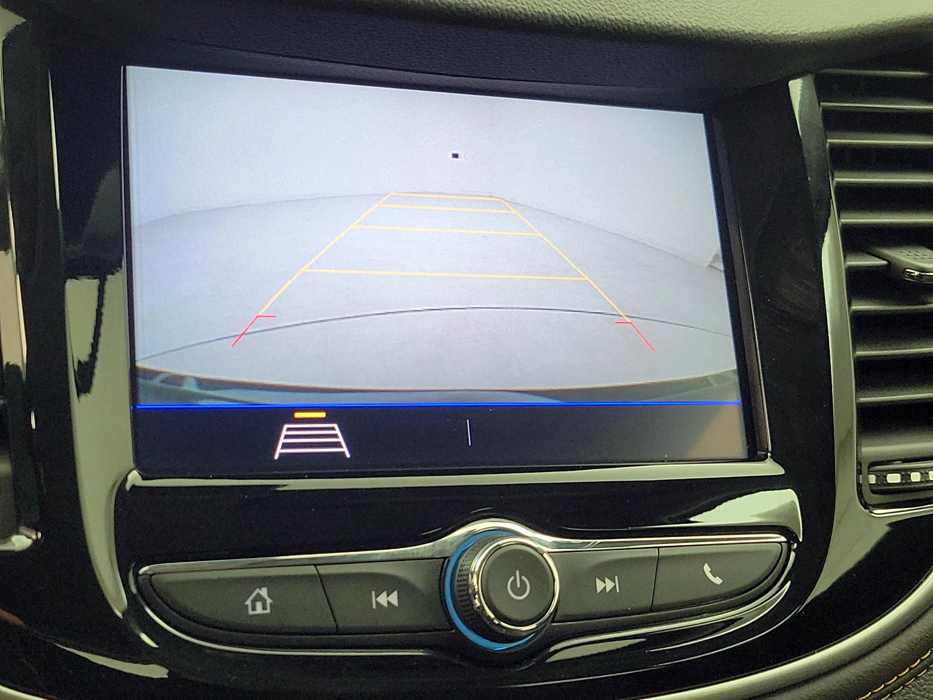 Thumbnail: 2020 Chevrolet Trax - 14