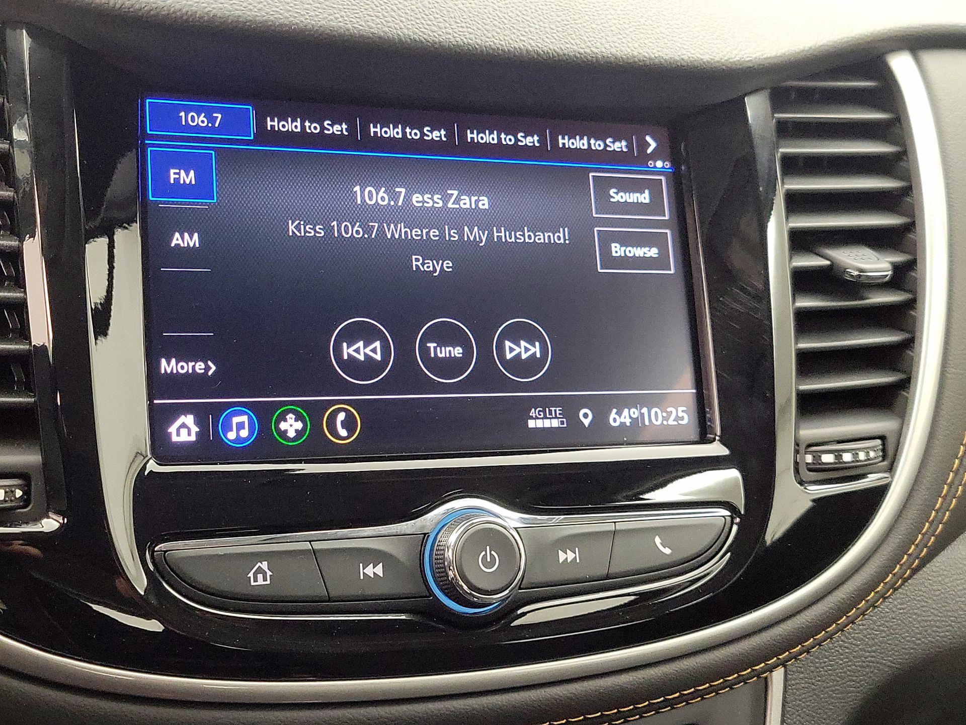 Thumbnail: 2020 Chevrolet Trax - 15