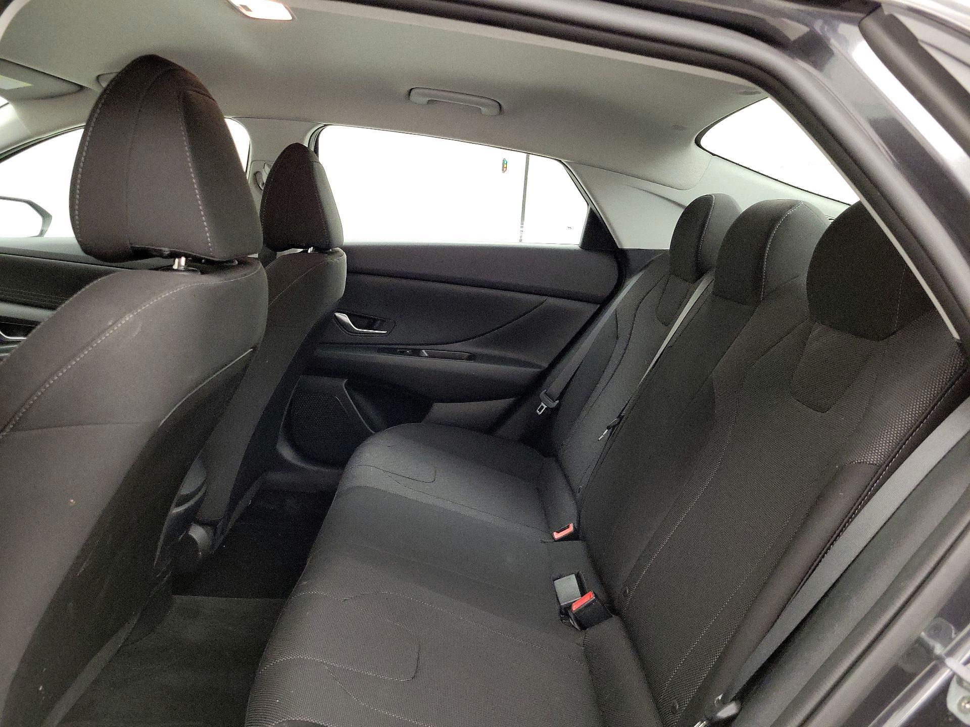 Thumbnail: 2021 Hyundai Elantra - 19