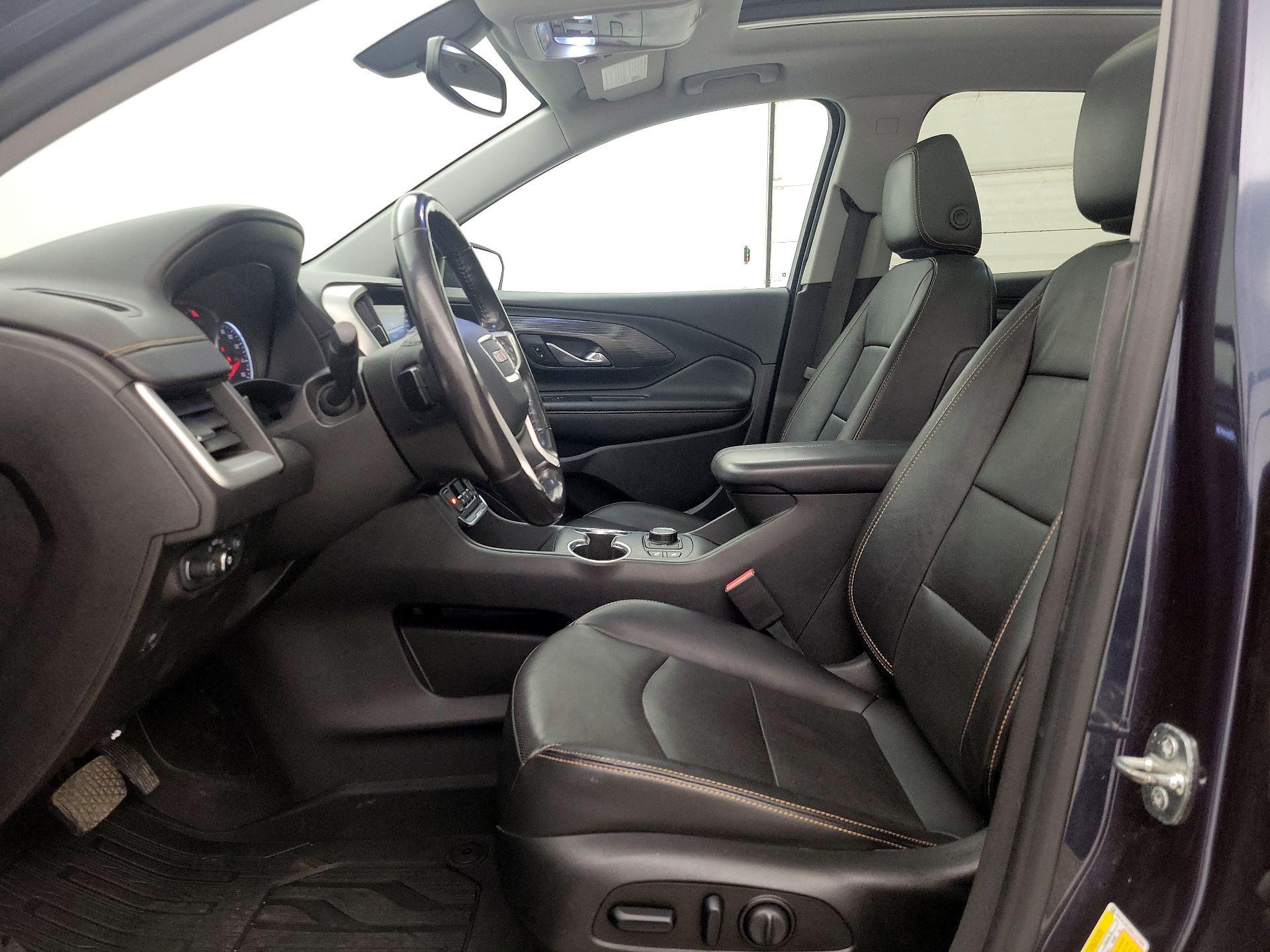 Thumbnail: 2019 GMC Terrain - 11