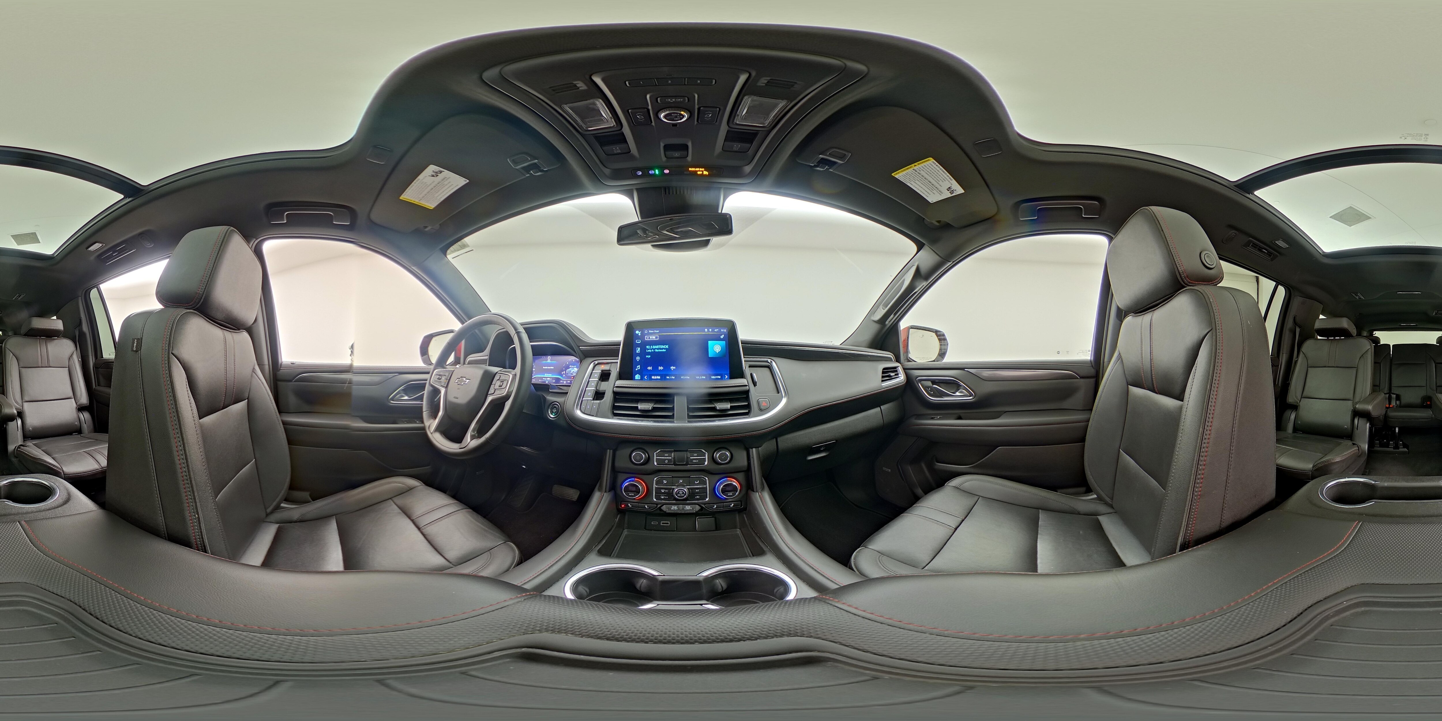 2023 Chevrolet Suburban RST - Photo 29