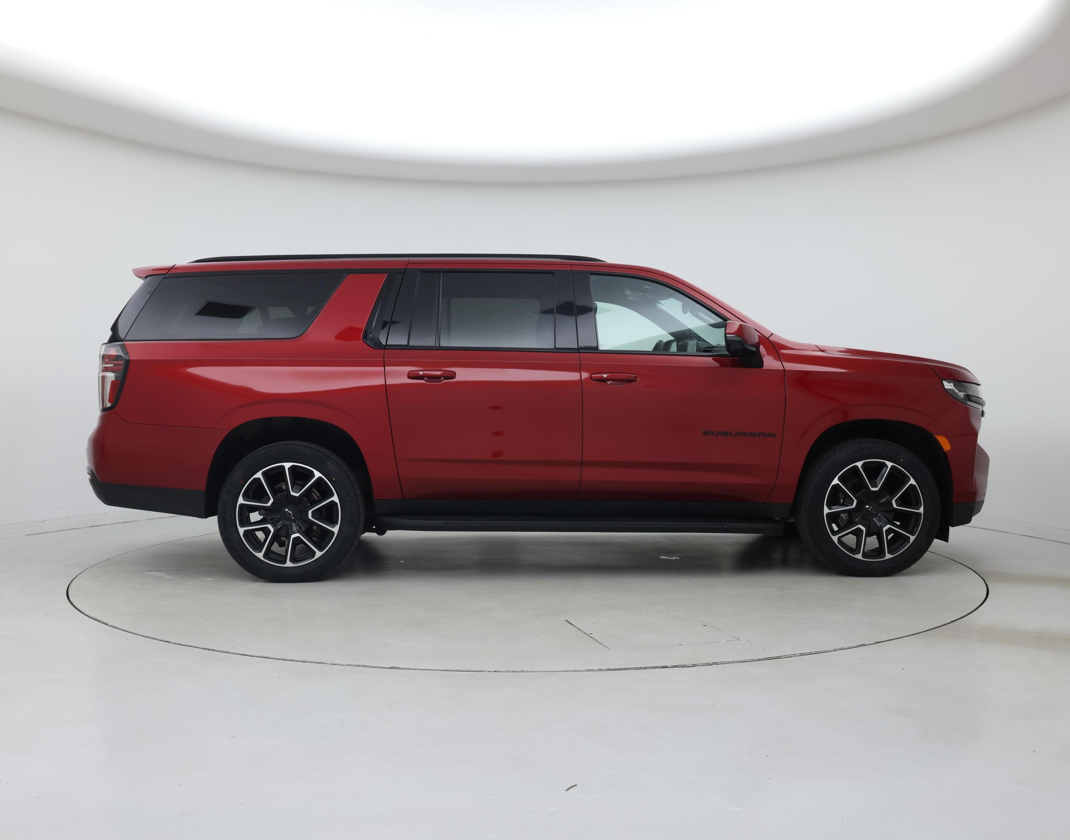 Thumbnail: 2023 Chevrolet Suburban - 7