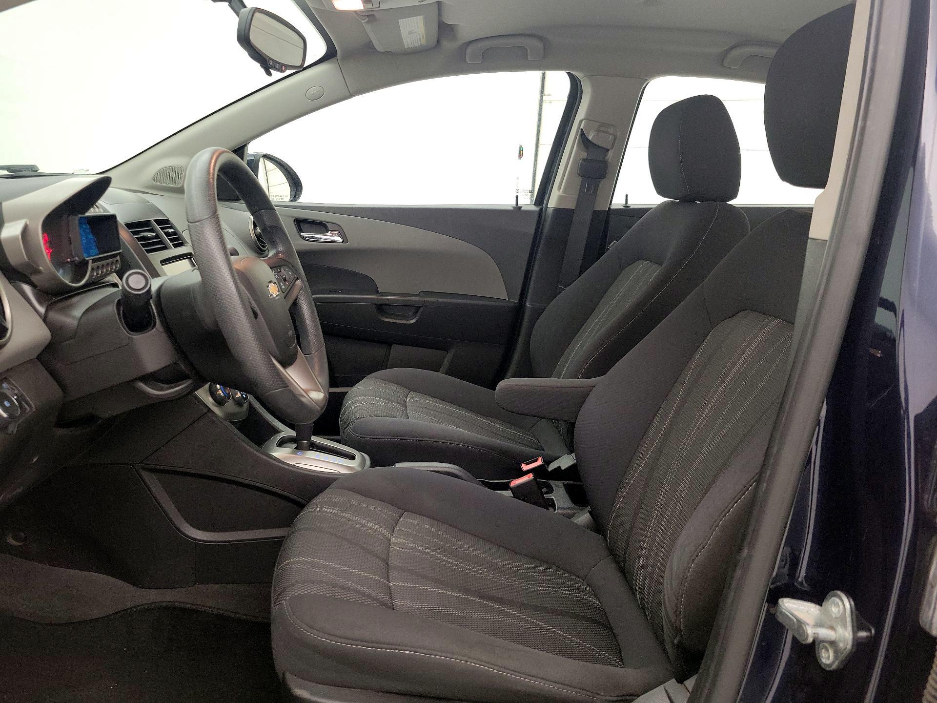 Thumbnail: 2015 Chevrolet Sonic - 11