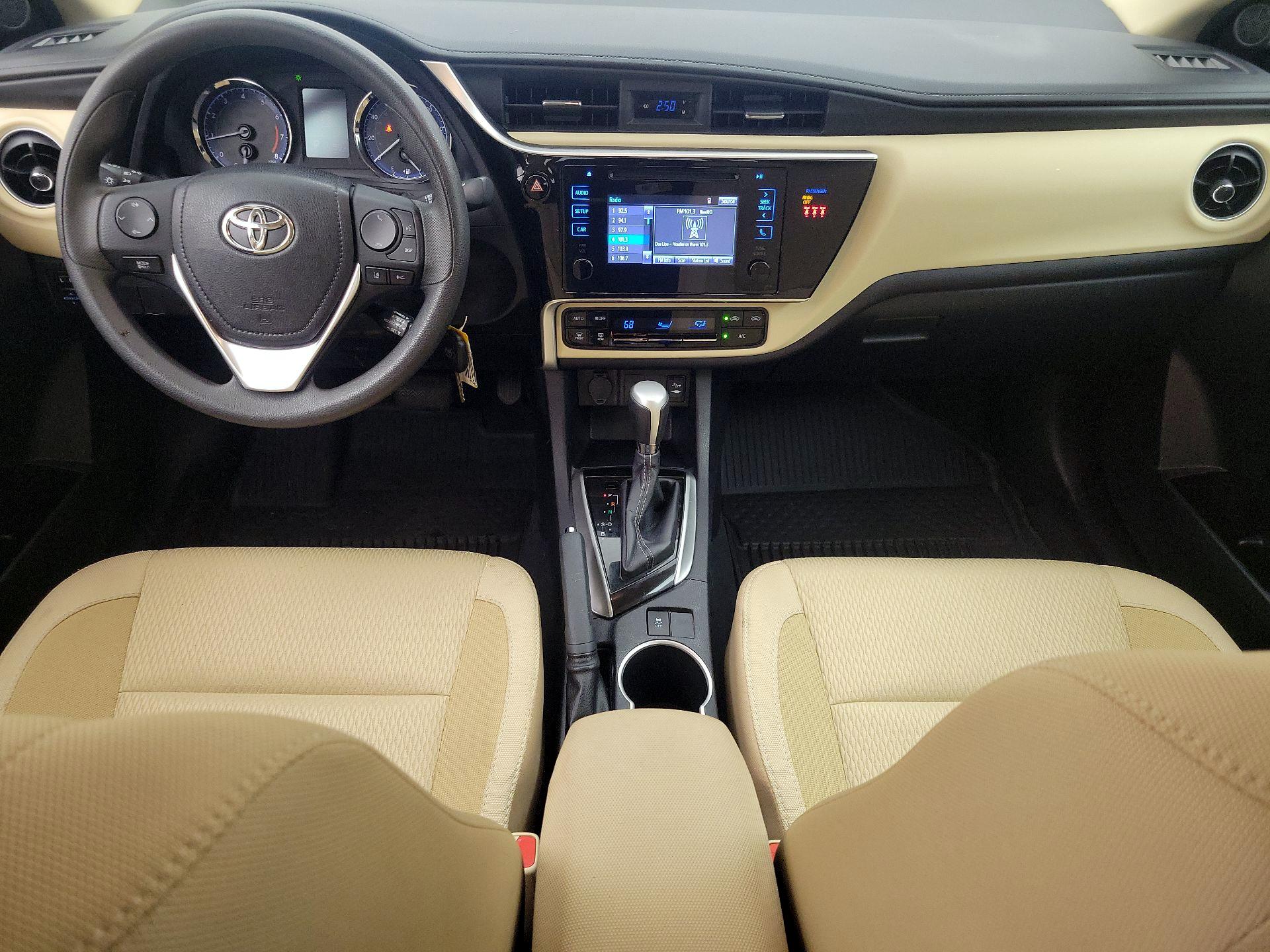 Thumbnail: 2018 Toyota Corolla - 9